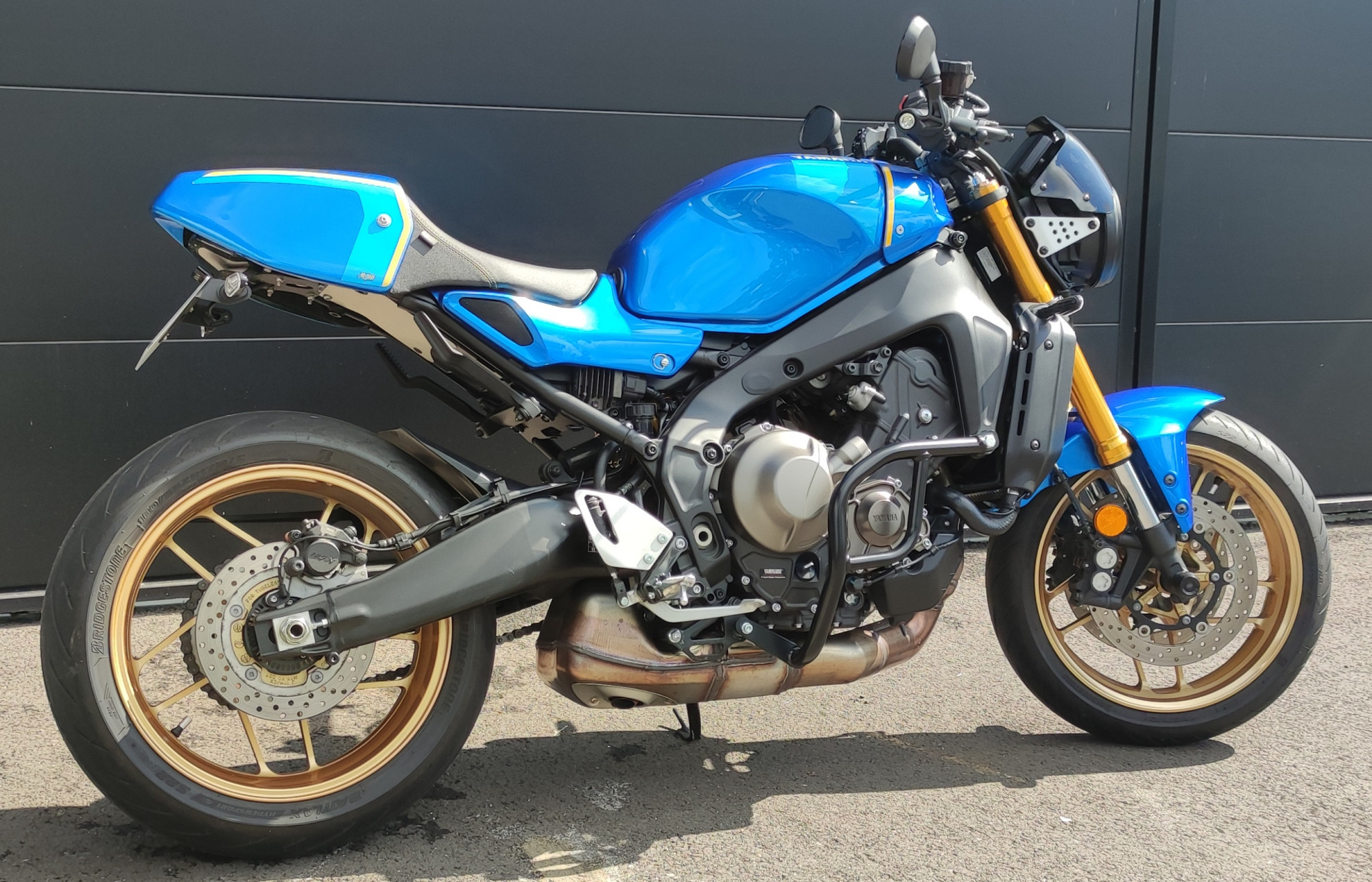 photo de YAMAHA XSR 900 ABS 900 occasion de couleur  en vente à Eragny n°3