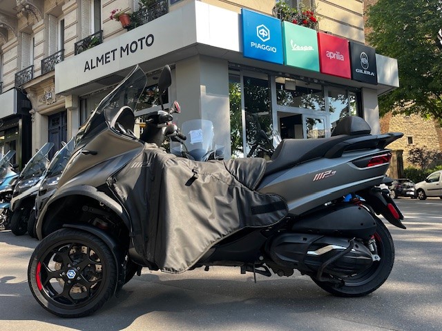 photo de PIAGGIO MP3 500 HPE SPORT ADVANCED ABS A 500 occasion de couleur  en vente à Paris 12 n°1