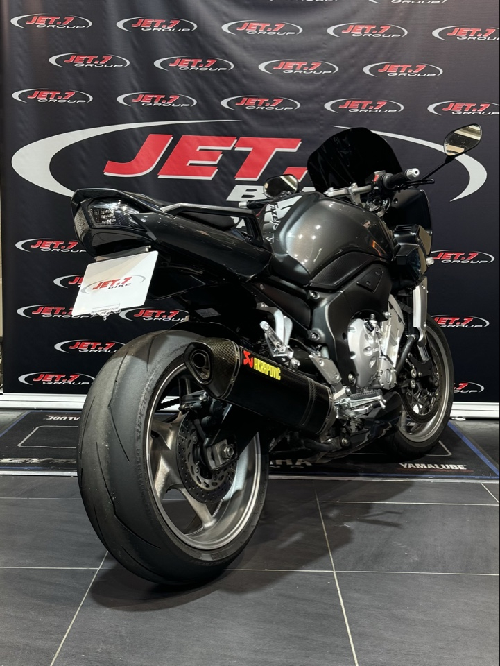 photo de YAMAHA FZ1 FAZER 1000 occasion de couleur  en vente à Cannes n°2