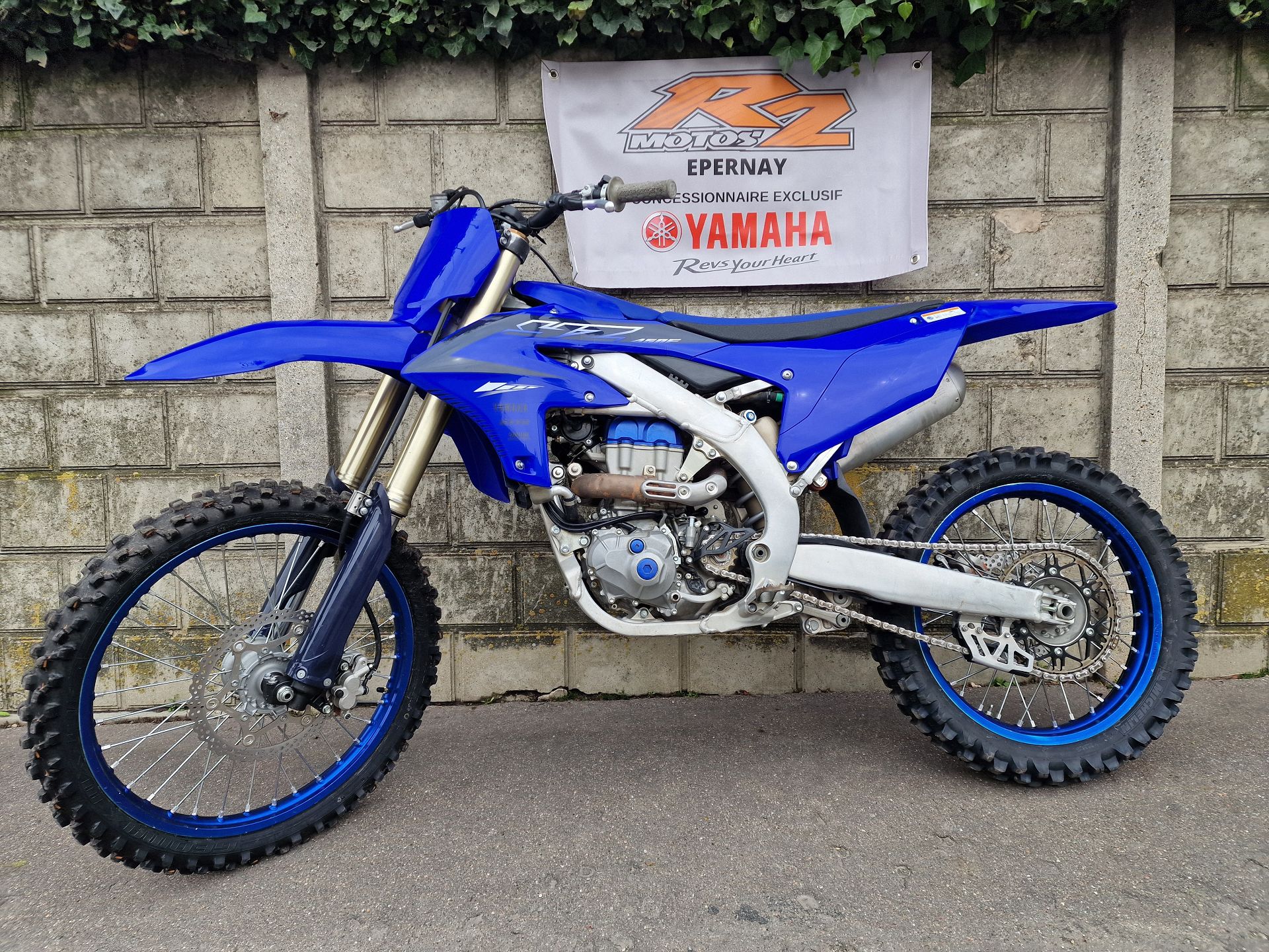 photo de YAMAHA YZ450F 450 occasion de couleur  en vente à Epernay n°2