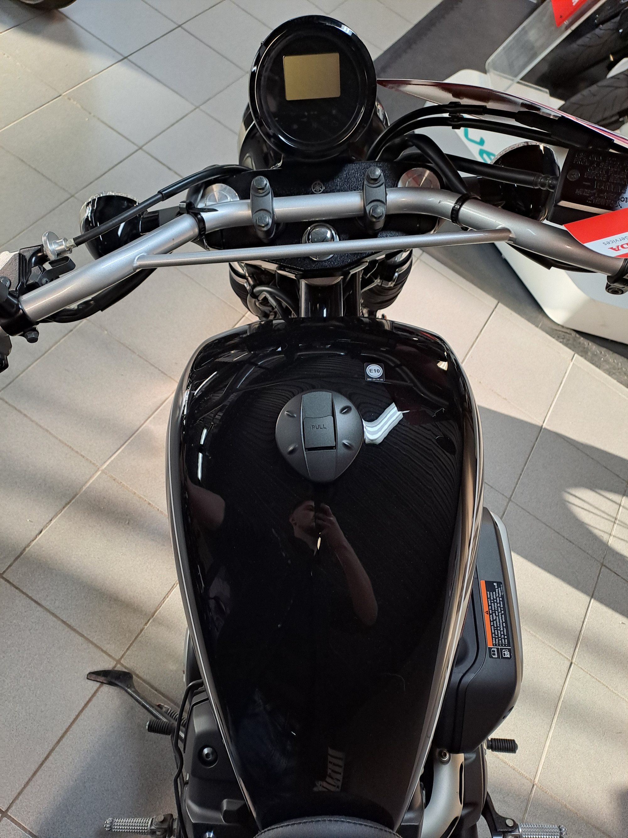 photo de YAMAHA SCR 950 950 occasion de couleur  en vente à Dunkerque n°2