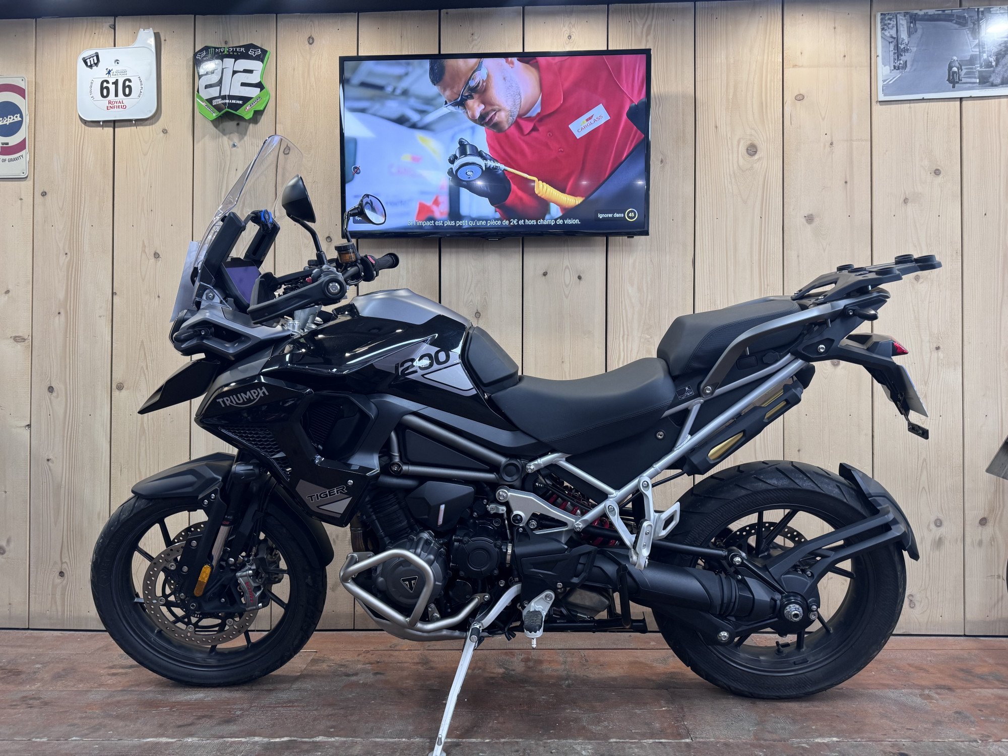 photo de TRIUMPH TIGER 1200 GT PRO 1160 occasion de couleur  en vente   Chambourcy