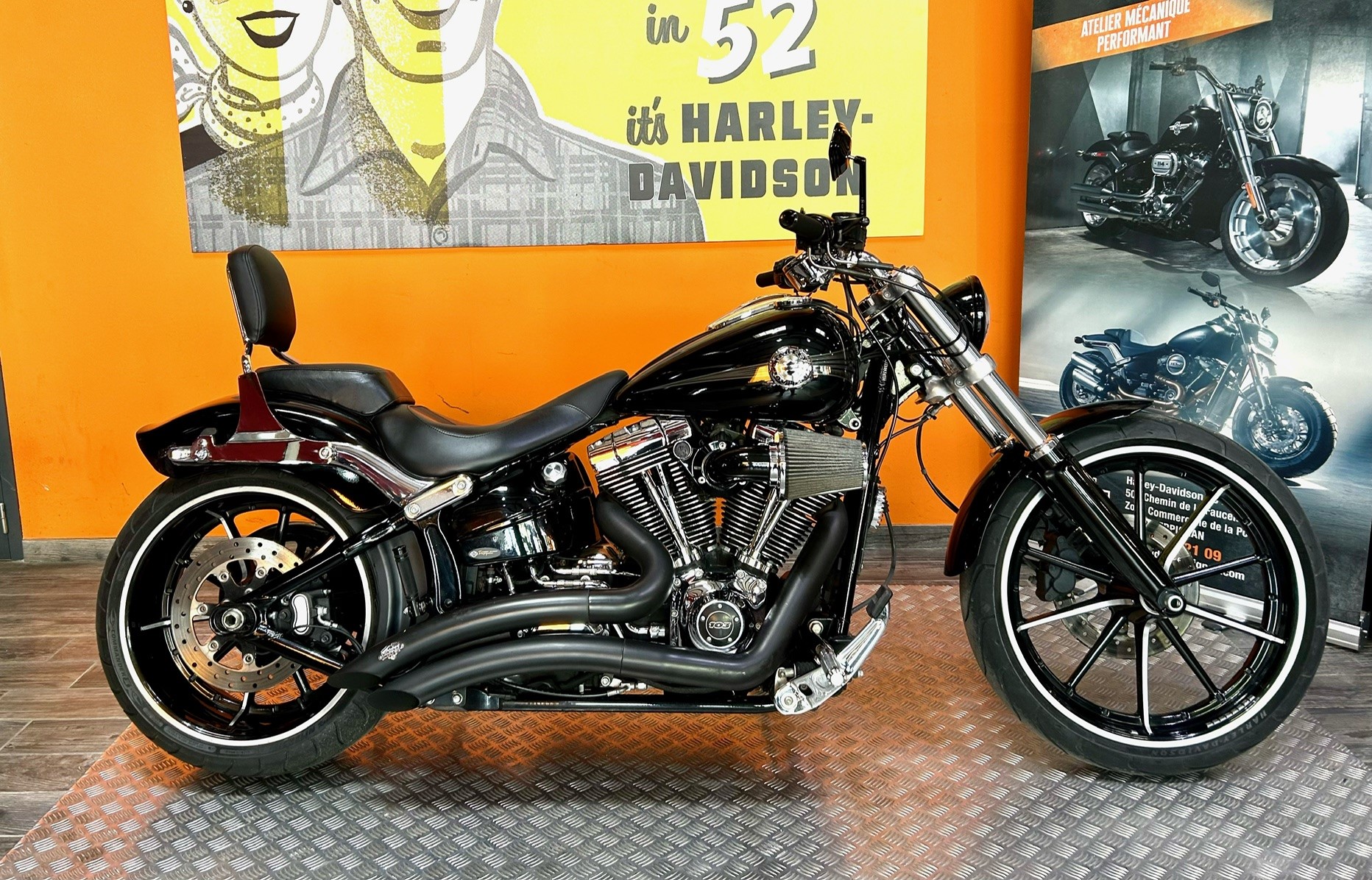 photo de HARLEY DAVIDSON SOFTAIL BREAKOUT 1690 1690 occasion de couleur  en vente   Perpignan