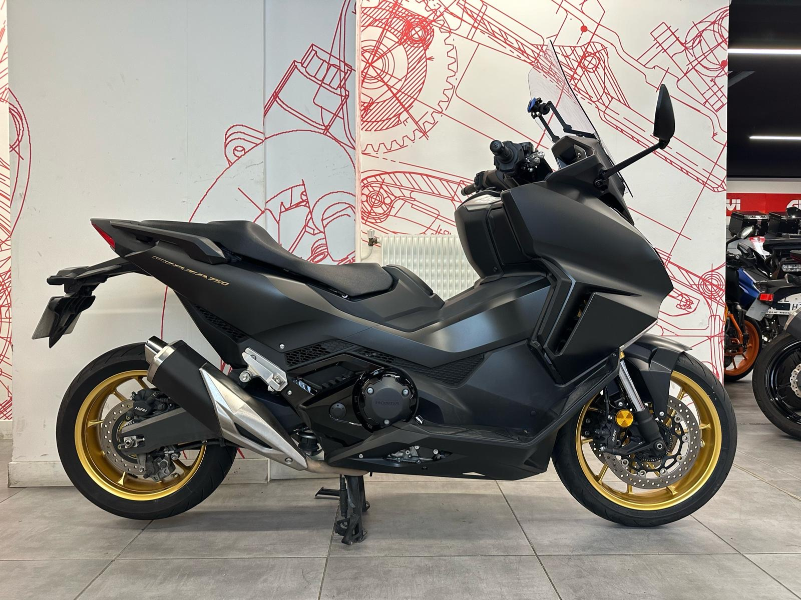 Annonce moto Honda FORZA 750