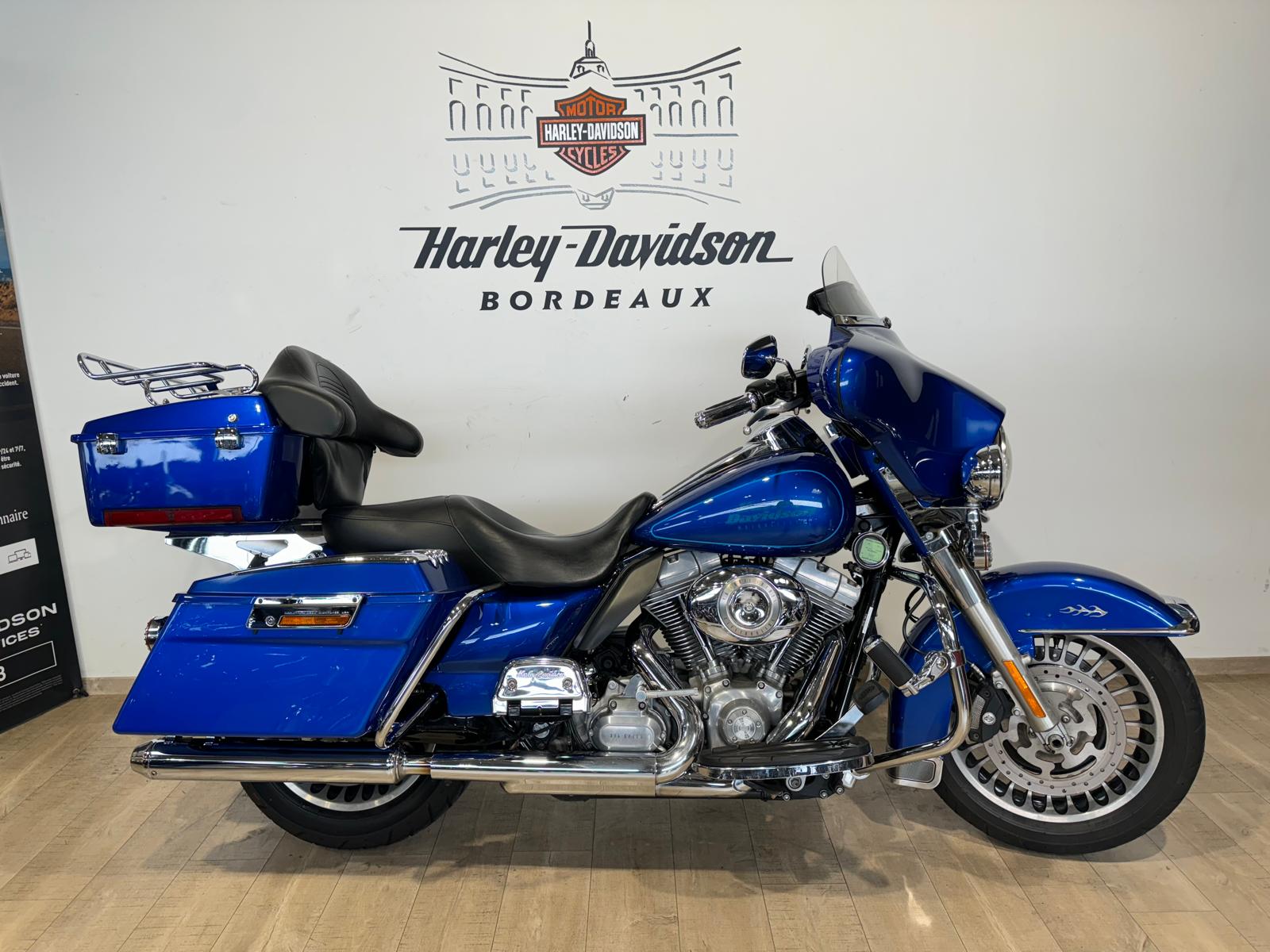 photo de HARLEY DAVIDSON TOURING ELECTRA GLIDE 1584 1584 occasion de couleur  en vente à Begles n°2