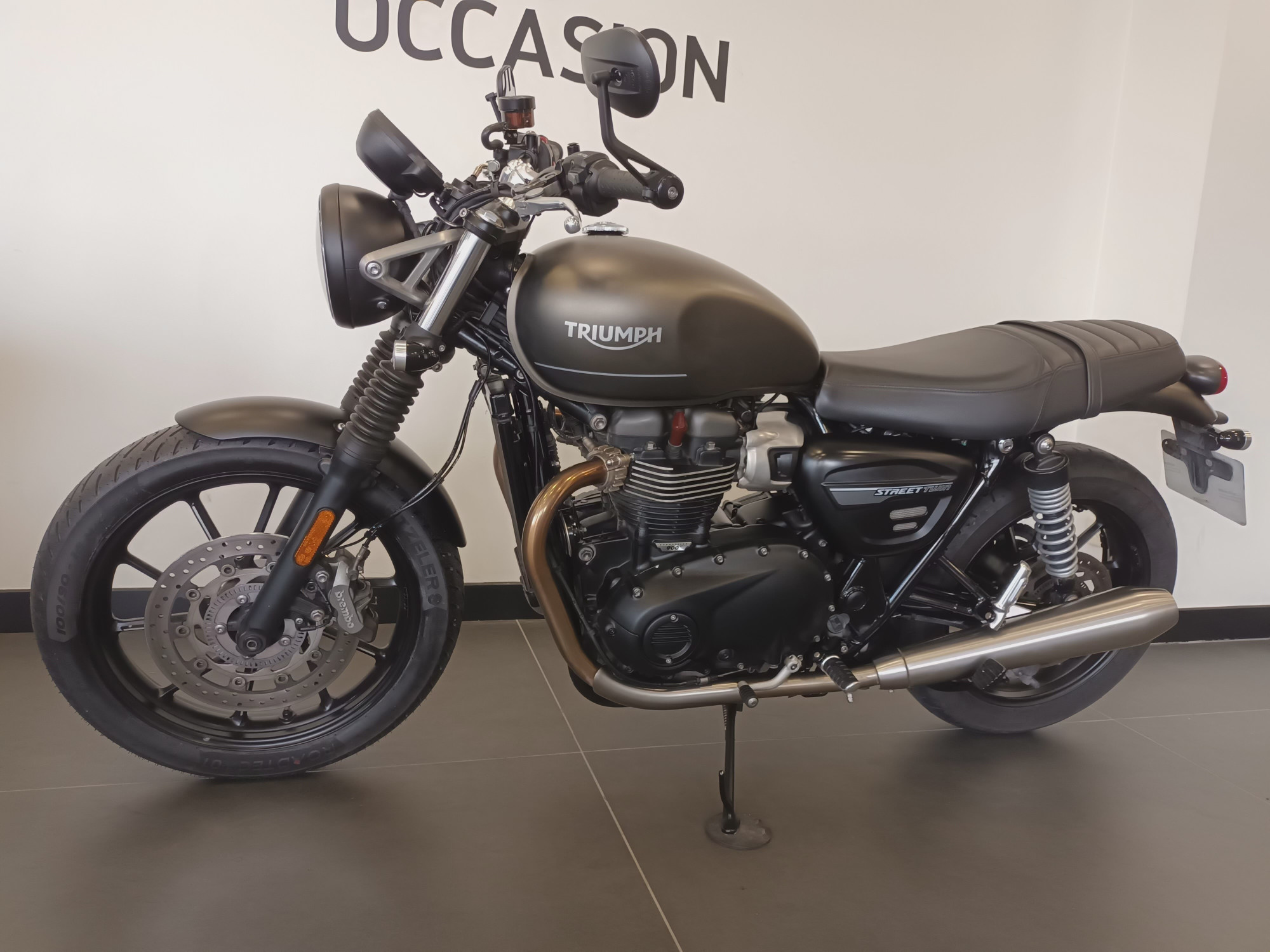 Annonce moto Triumph STREET TWIN  900