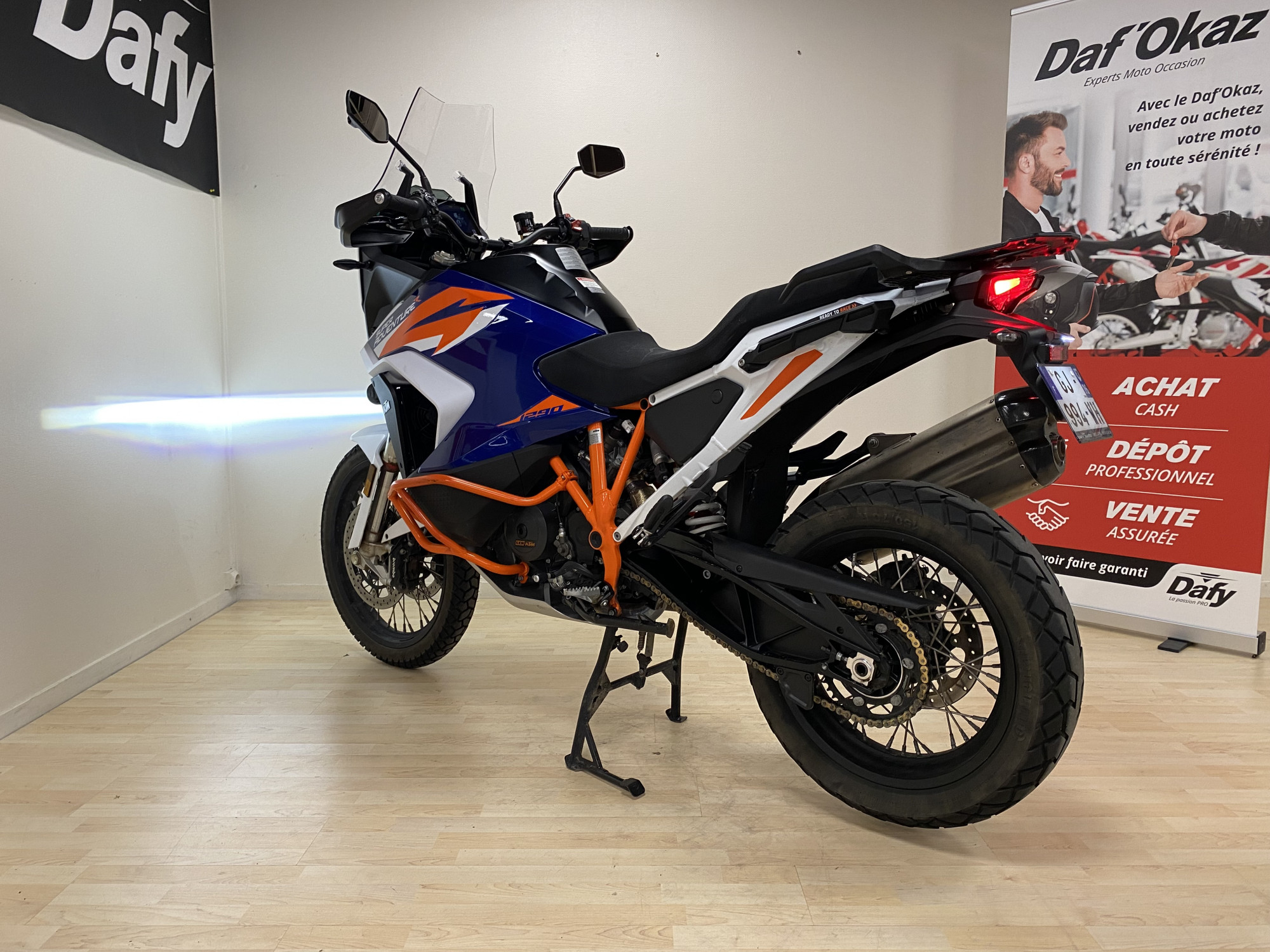 photo de KTM 1290 SUPER ADVENTURE R 1290 occasion de couleur  en vente   Champniers