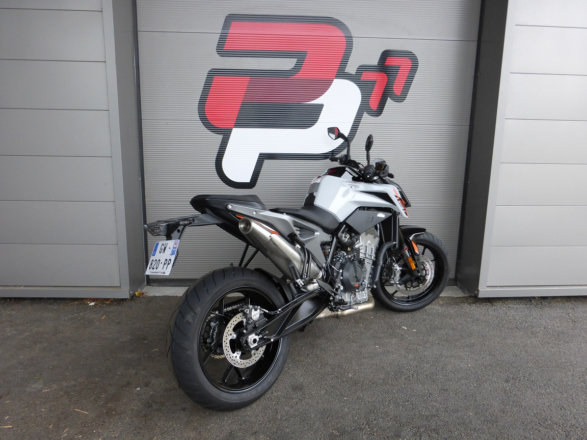 photo de KTM 790 DUKE 2023 ETAT NEUF 799 occasion de couleur  en vente à Vert St Denis n°3