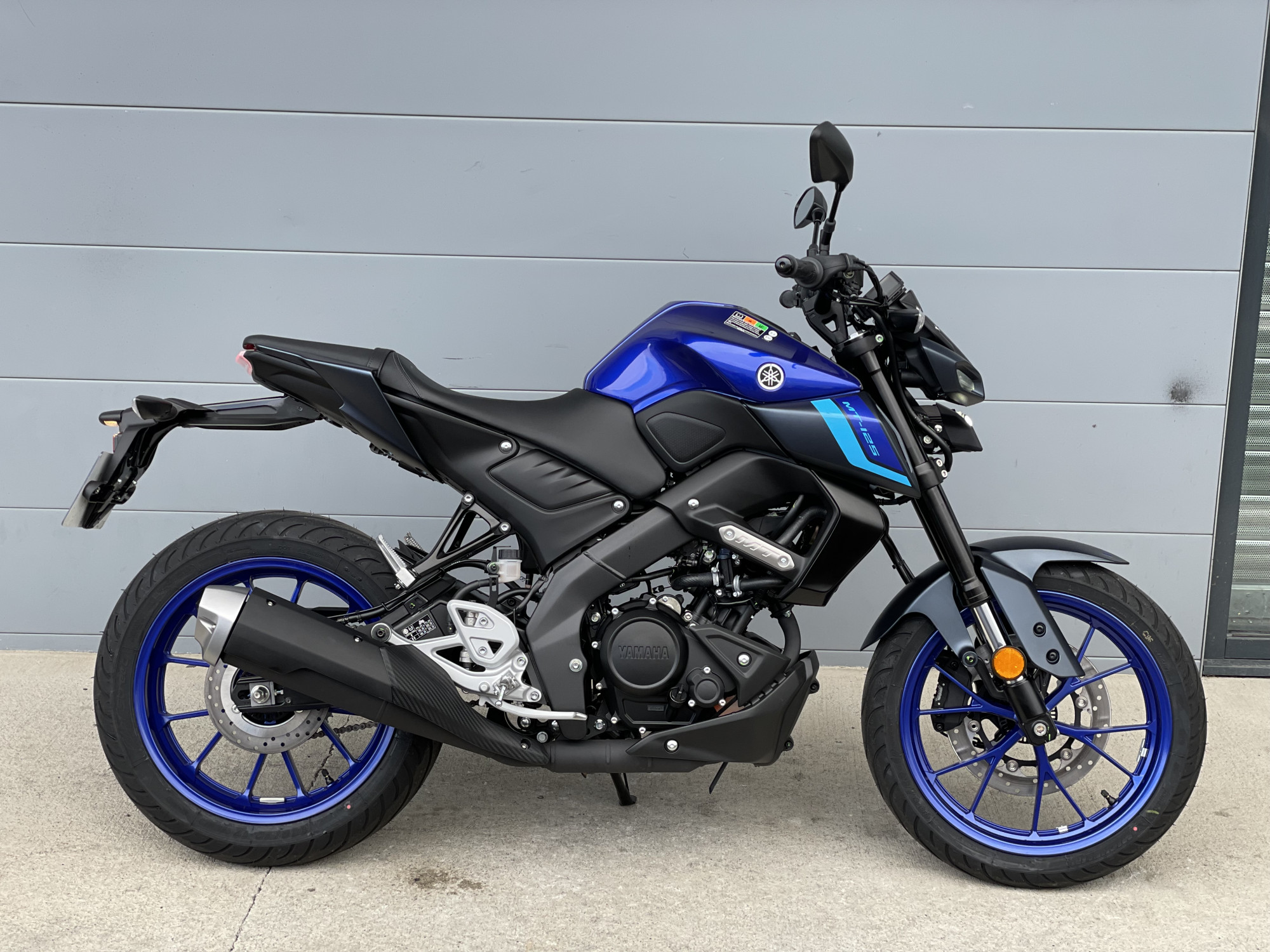 photo de YAMAHA MT-125 ABS 125 occasion de couleur  en vente   Aubiere