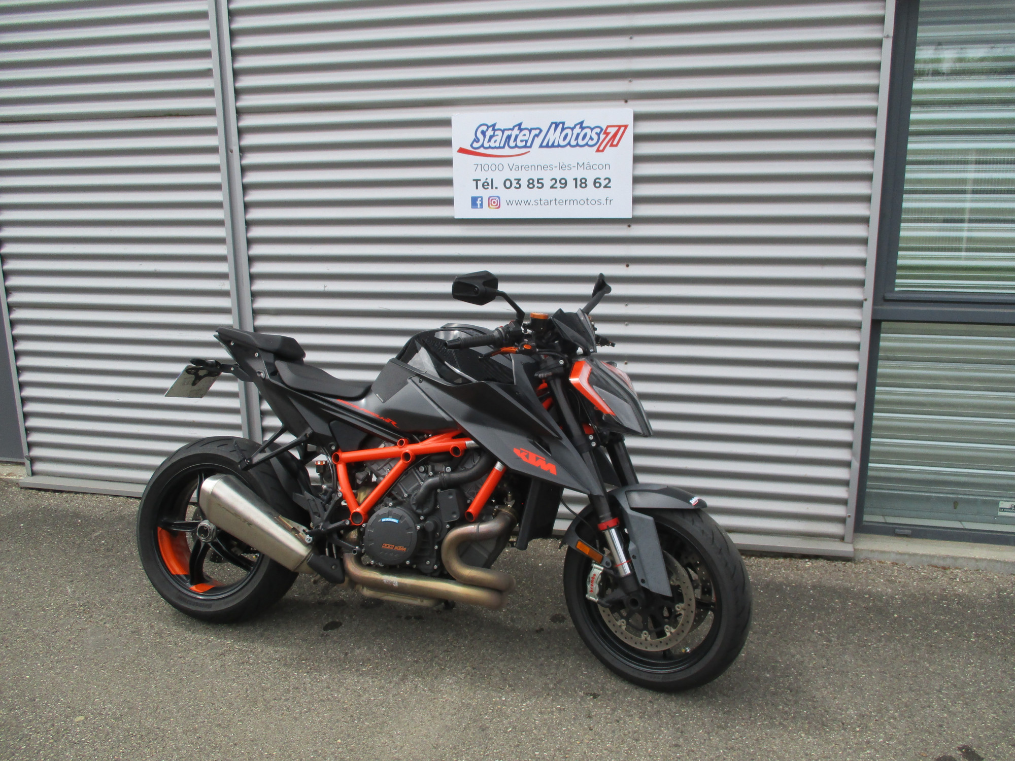 photo de KTM 1290 SUPER DUKE R 1290 occasion de couleur  en vente à Varennes Les Macon n°2