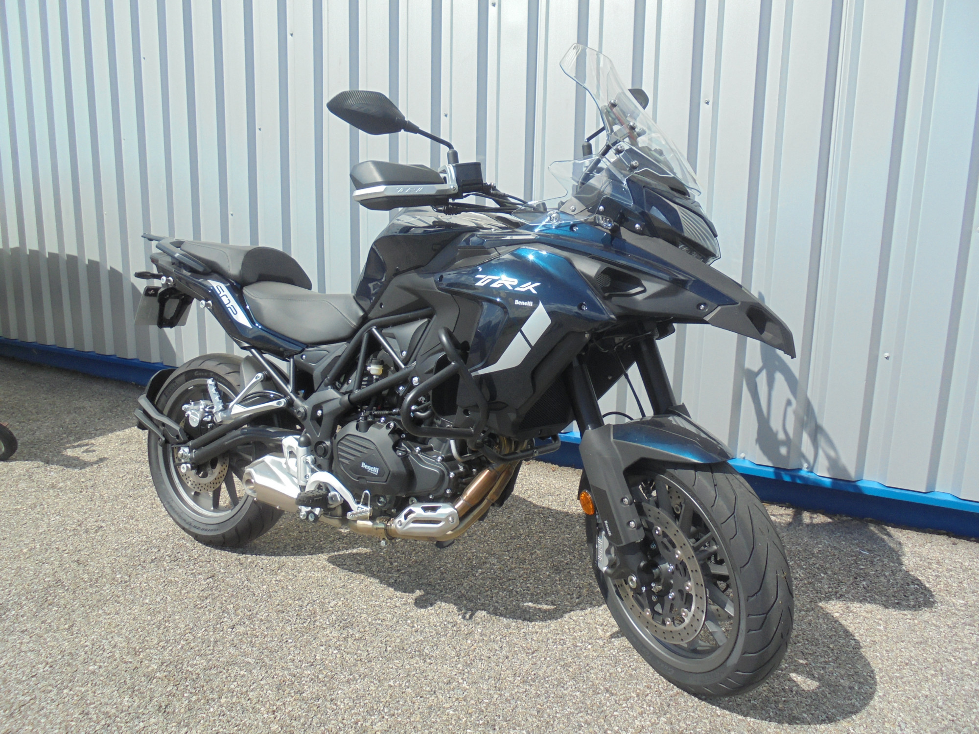 photo de BENELLI TRK 502 500 occasion de couleur  en vente à Annonay n°2