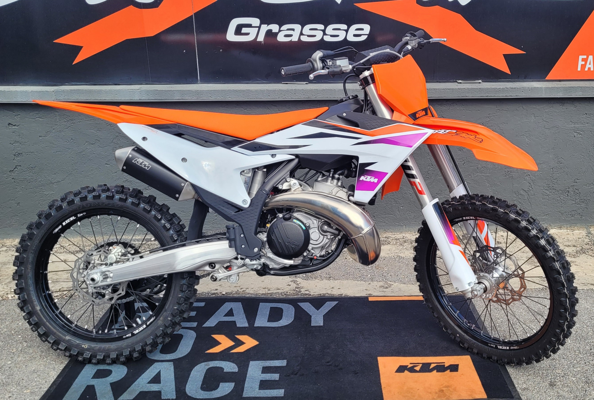 photo de KTM 250 SX 250 occasion de couleur  en vente à Grasse n°3