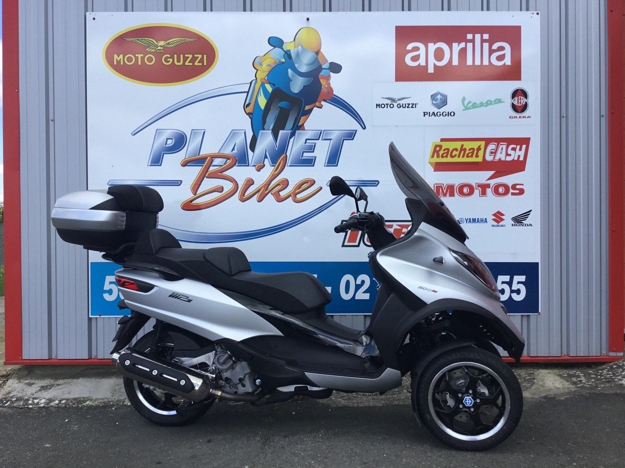 photo de PIAGGIO MP3 500 ABS-ASR 493 occasion de couleur  en vente à Mayenne n°2