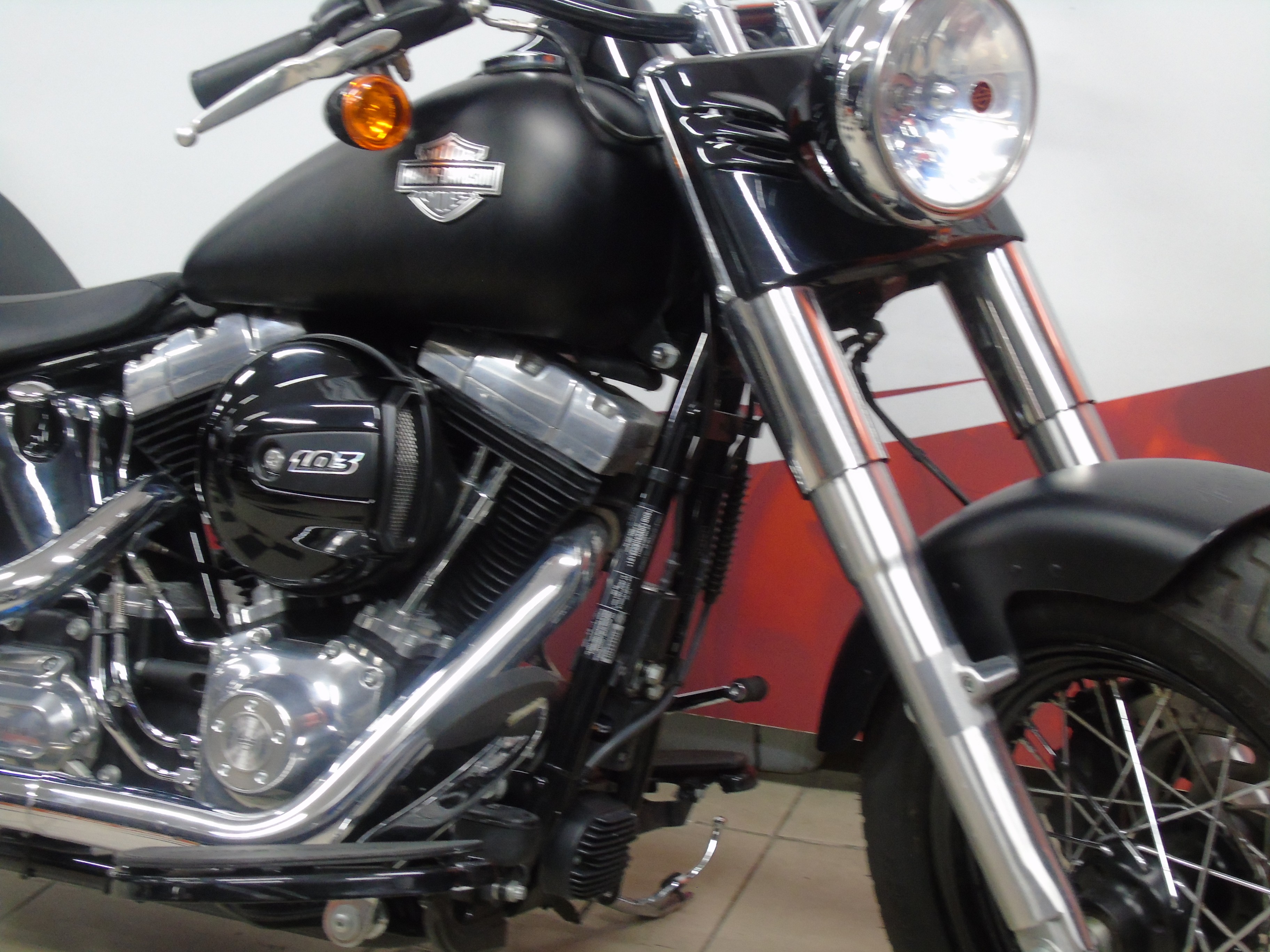 photo de HARLEY DAVIDSON SOFTAIL SLIM 1690 occasion de couleur  en vente à Mougins n°2