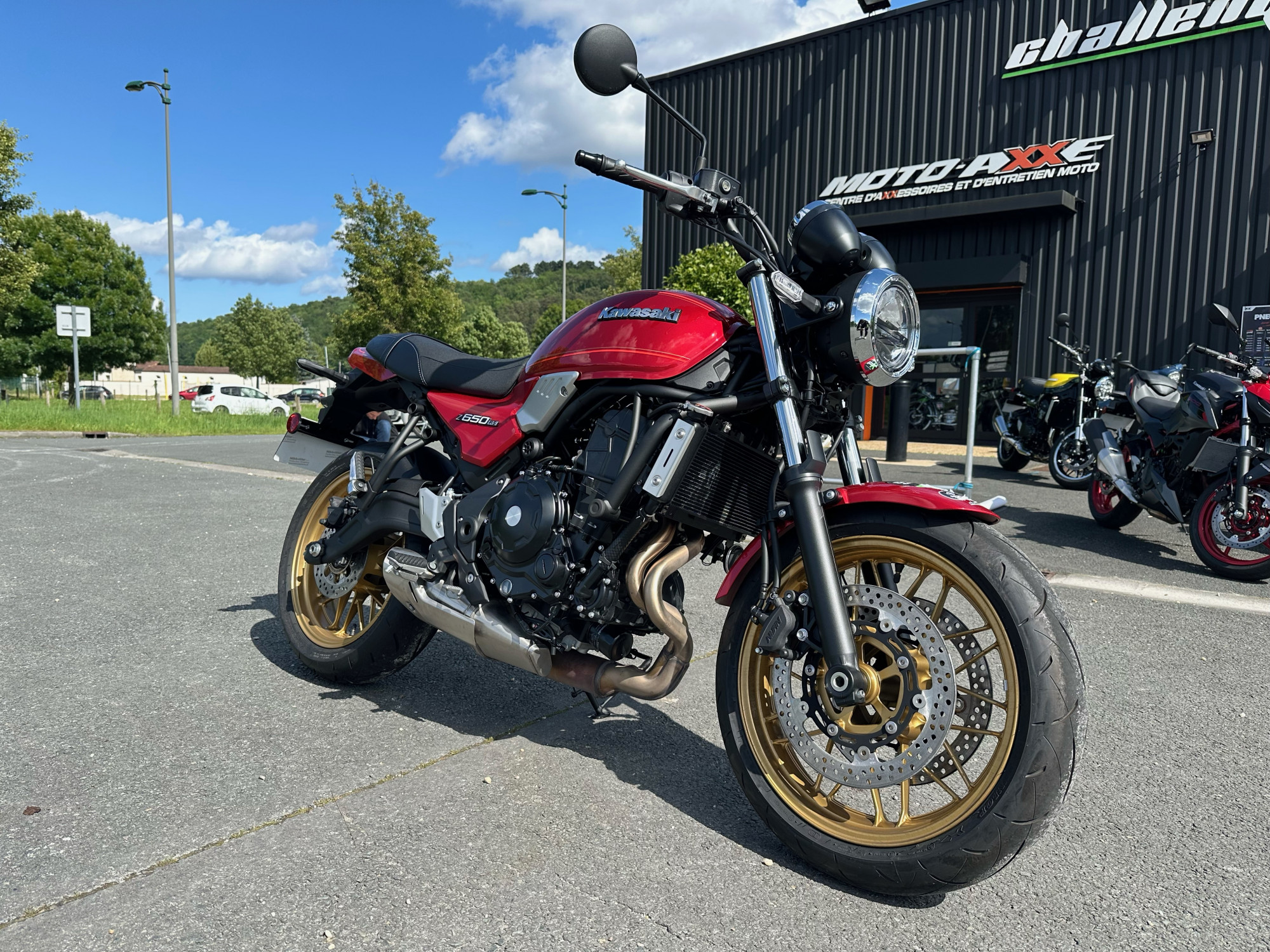 photo de KAWASAKI Z 650 RS 650 occasion de couleur  en vente à Marsac Sur L Isle n°2