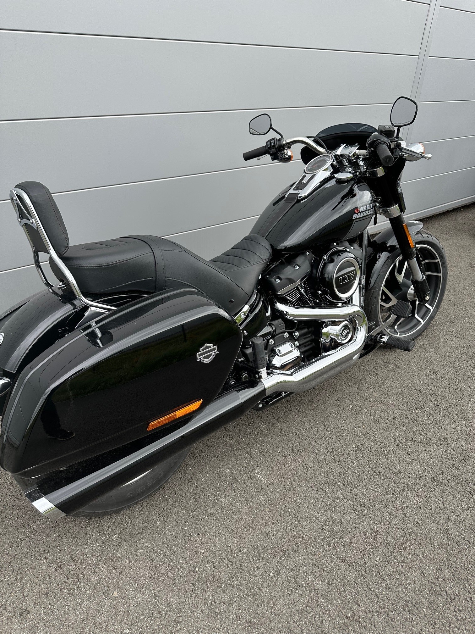 photo de HARLEY DAVIDSON SOFTAIL SPORT GLIDE 1745 1745 occasion de couleur  en vente à Longueau n°2