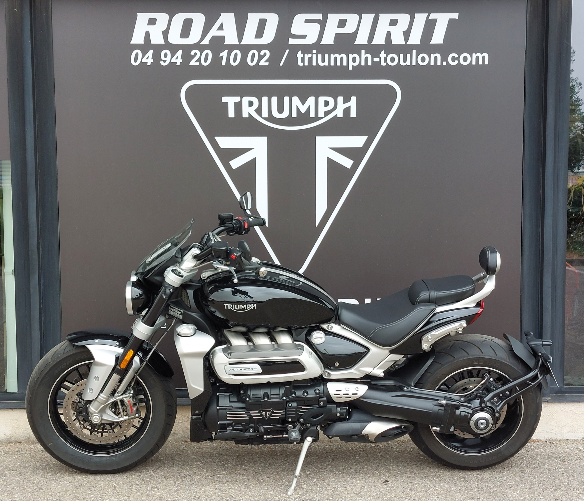 photo de TRIUMPH ROCKET 3 GT 2500 occasion de couleur  en vente à Ollioules n°2