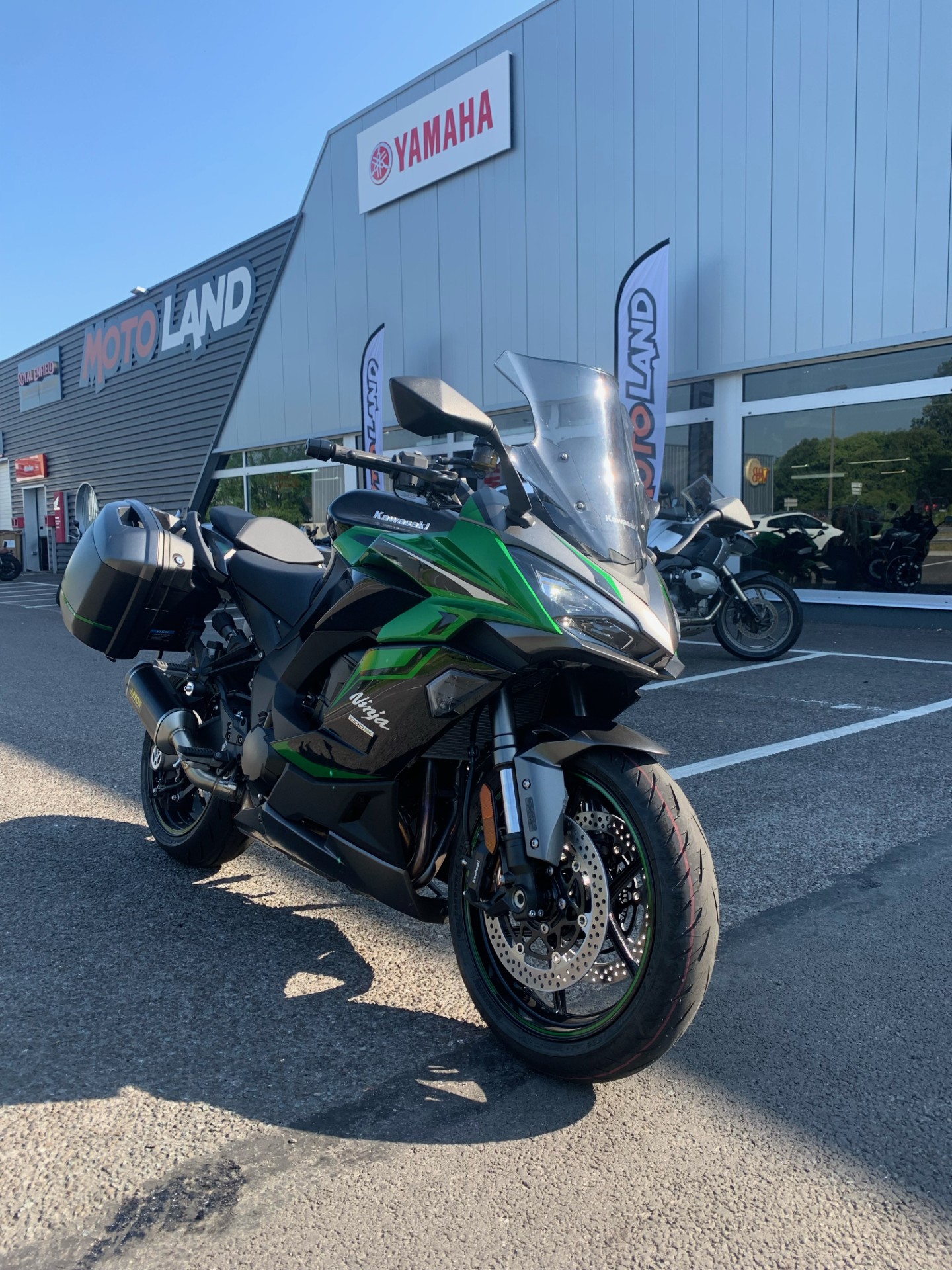 photo de KAWASAKI NINJA 1000 SX 1000 occasion de couleur  en vente à Dunkerque n°2