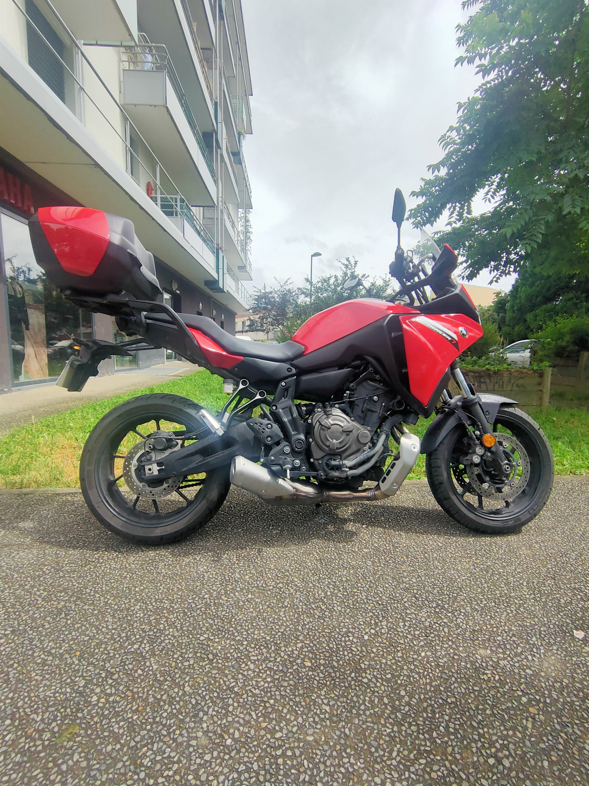 photo de YAMAHA TRACER 7 689 occasion de couleur  en vente à Grenoble n°2