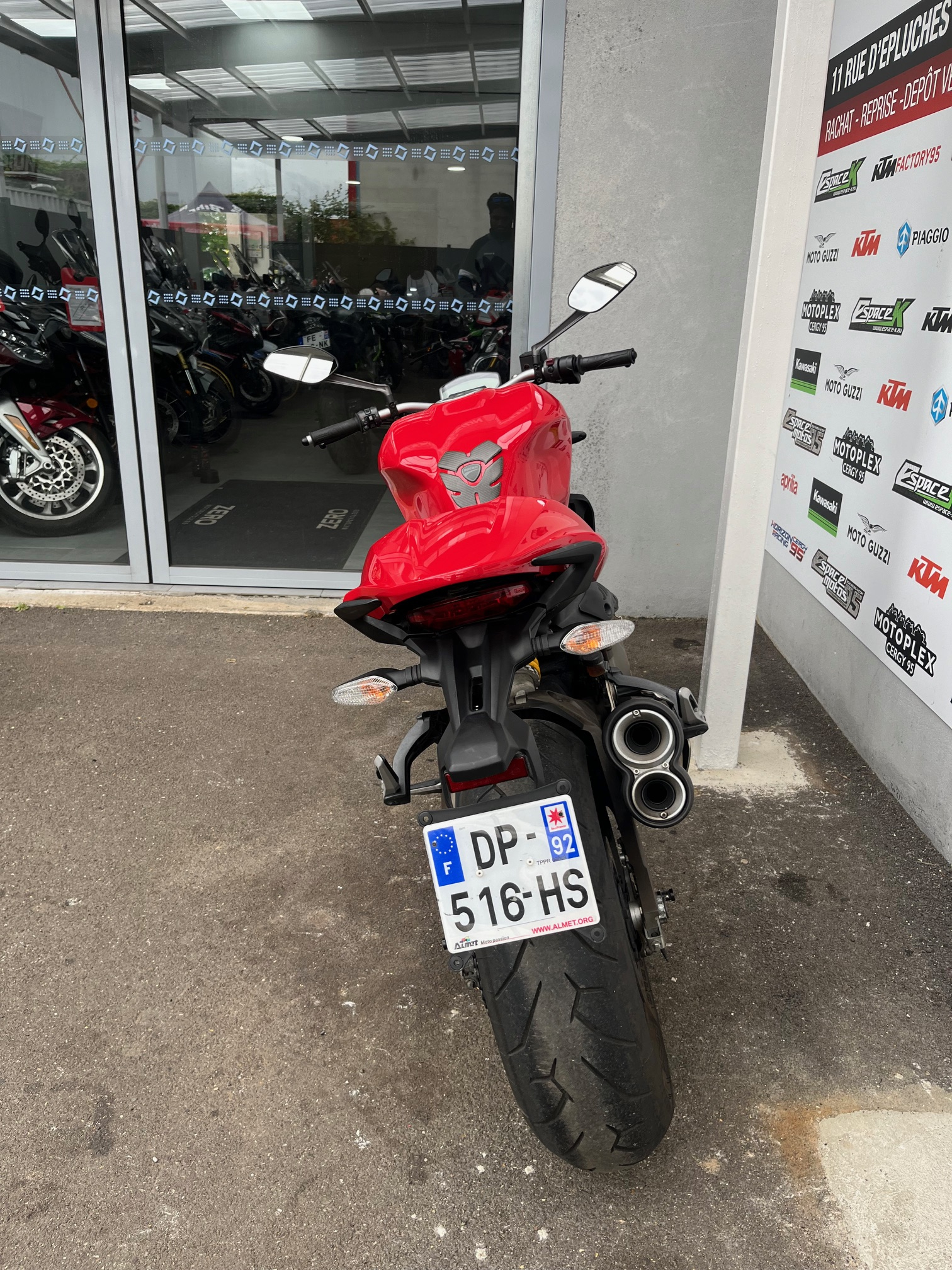 photo de DUCATI MONSTER 821 821 occasion de couleur  en vente   St Ouen L Aumone