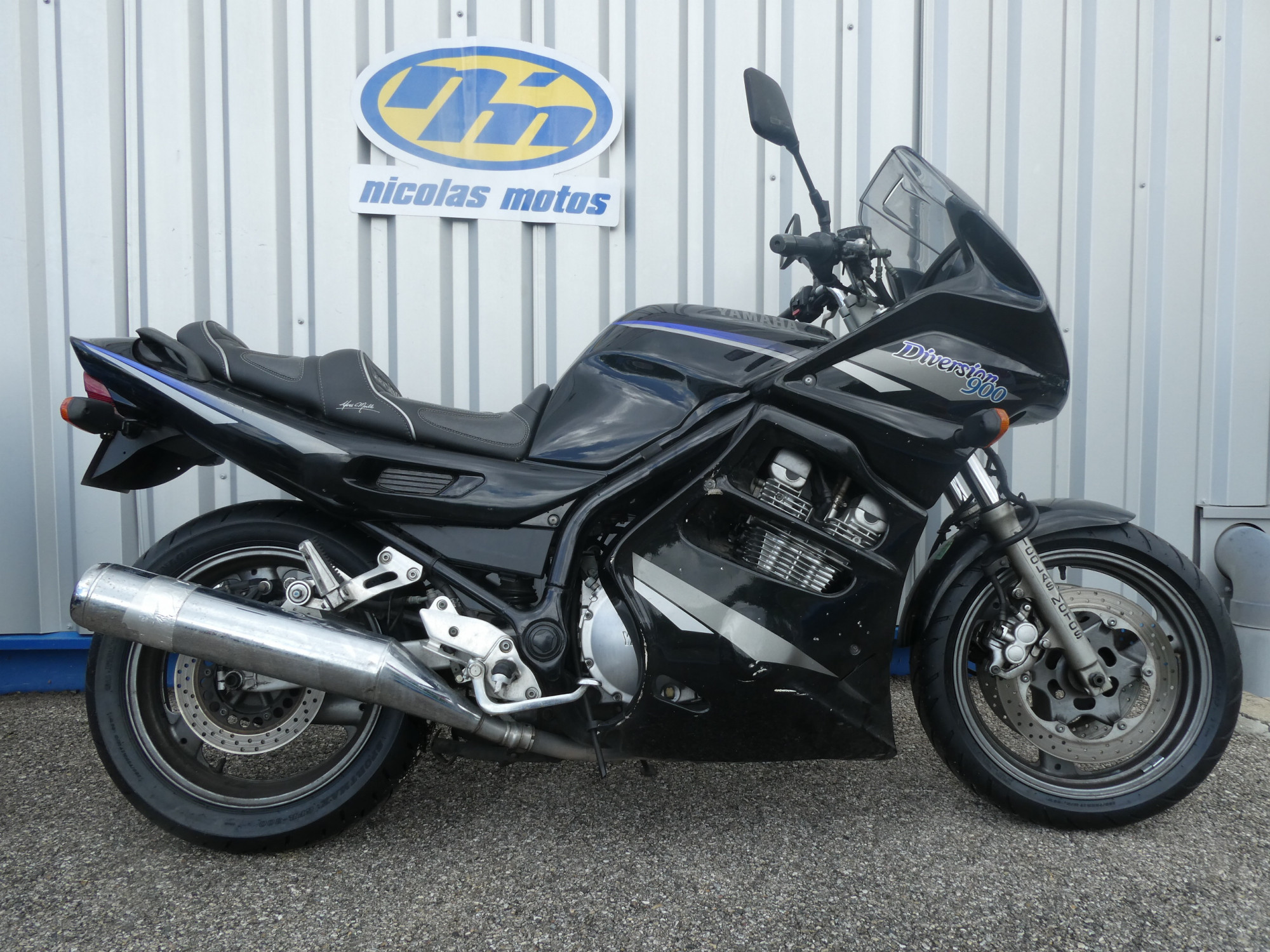 photo de YAMAHA XJ 900 occasion de couleur  en vente à Annonay n°3