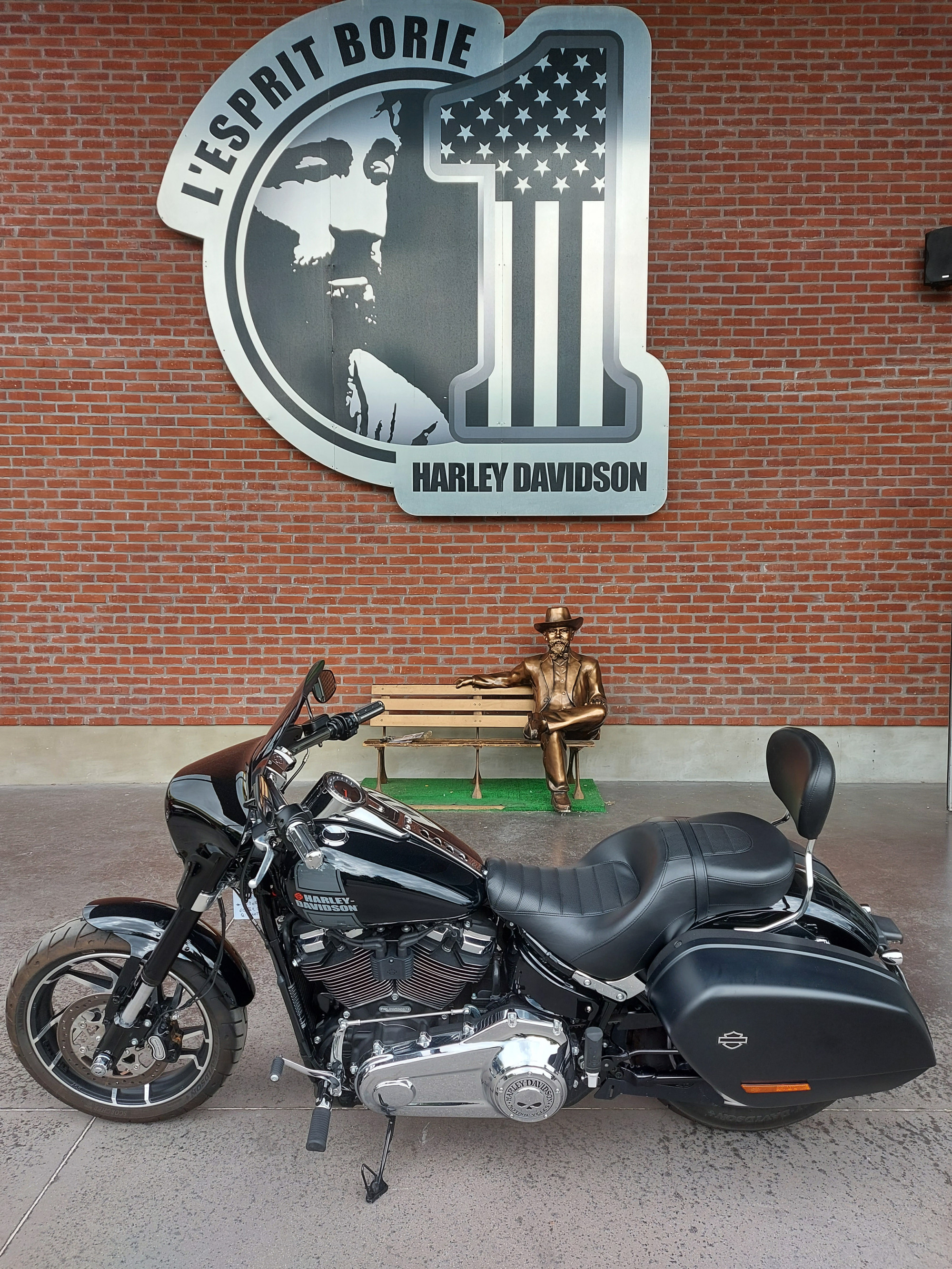 photo de HARLEY DAVIDSON SOFTAIL SPORT GLIDE 1745 1745 occasion de couleur  en vente à Villiers Sur Marne n°2