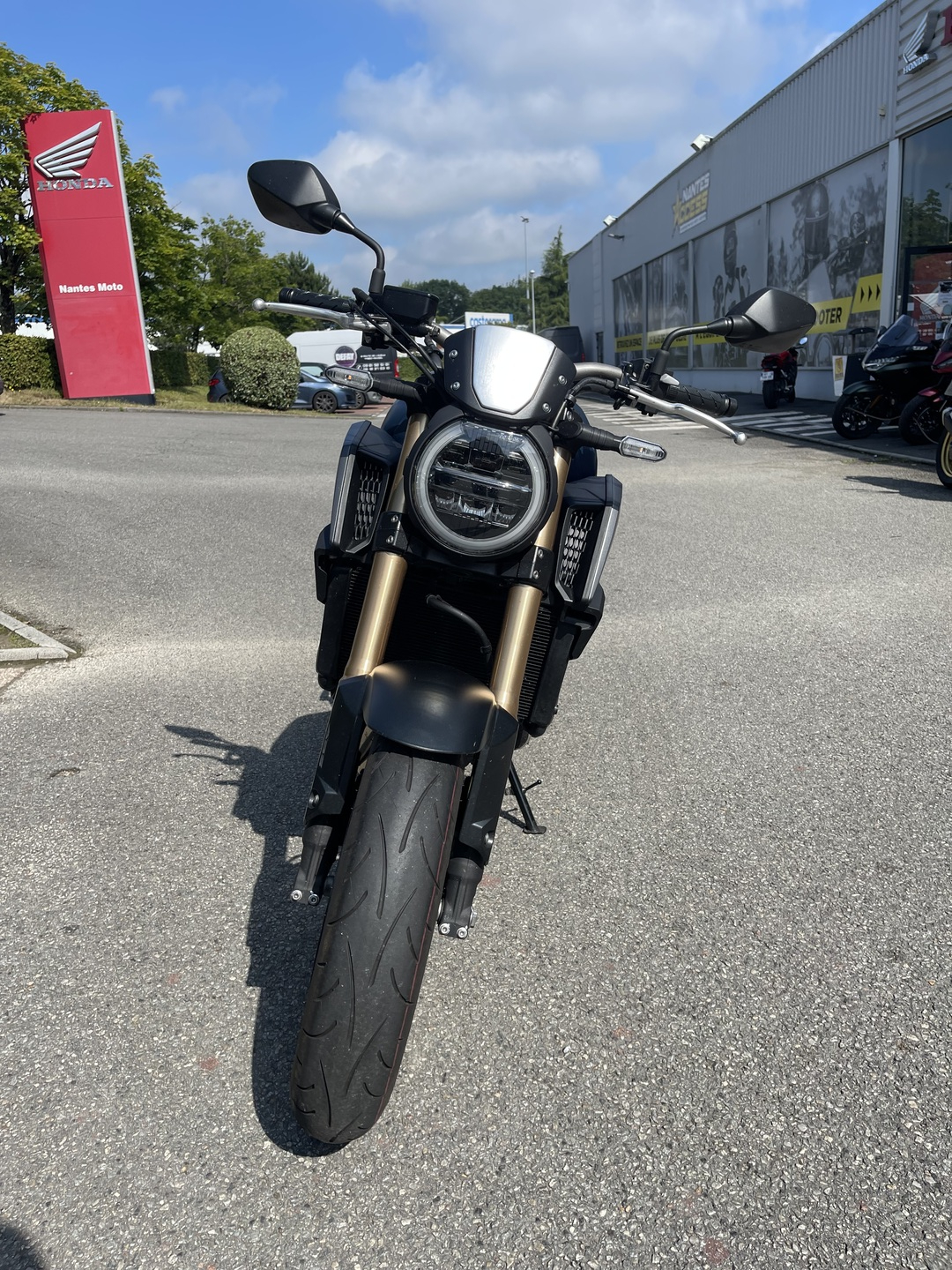 photo de HONDA CB650RA 649 occasion de couleur  en vente à Orvault n°2