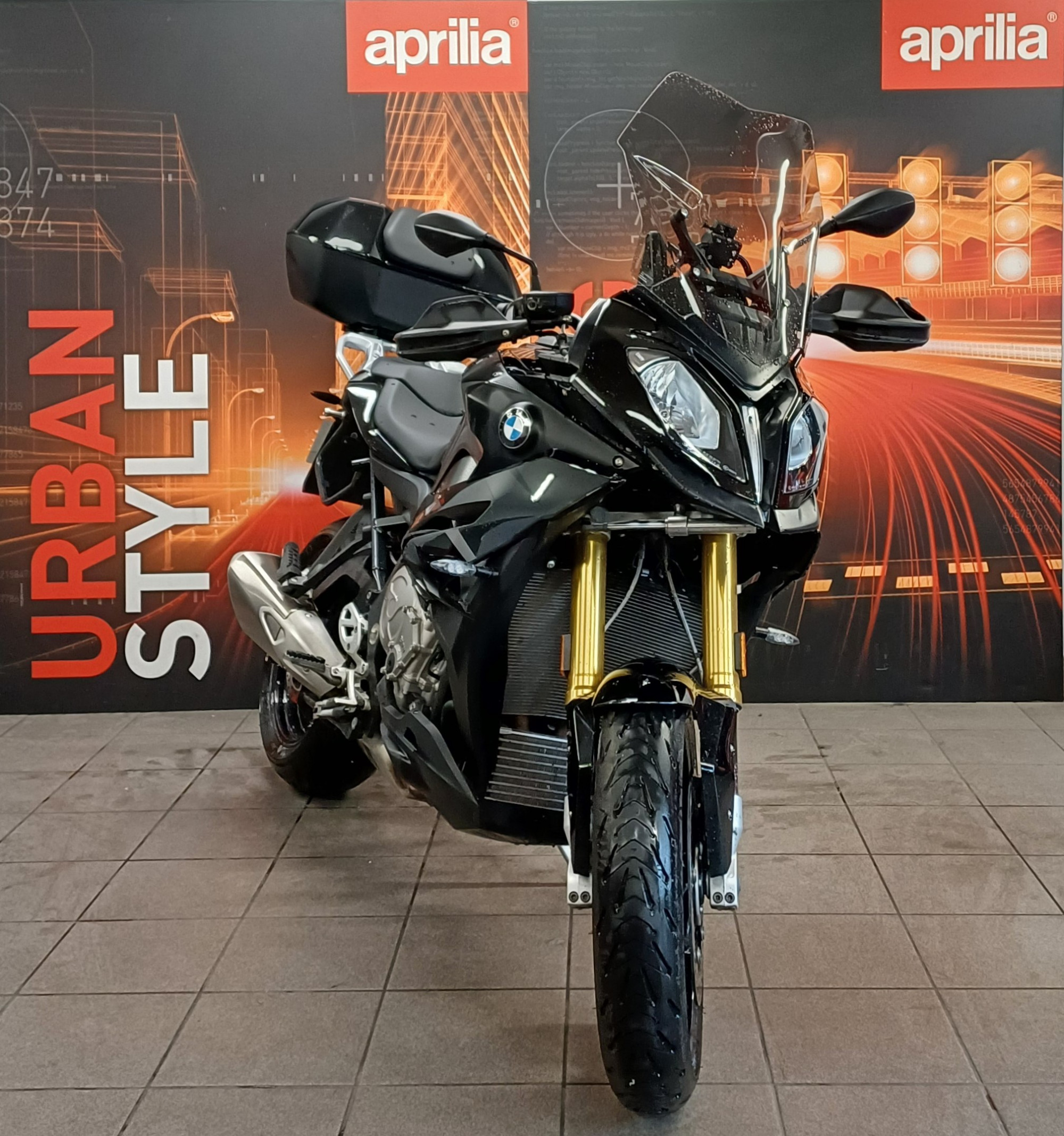 photo de BMW S 1000 XR 1000 occasion de couleur  en vente à Vetraz Monthoux n°3