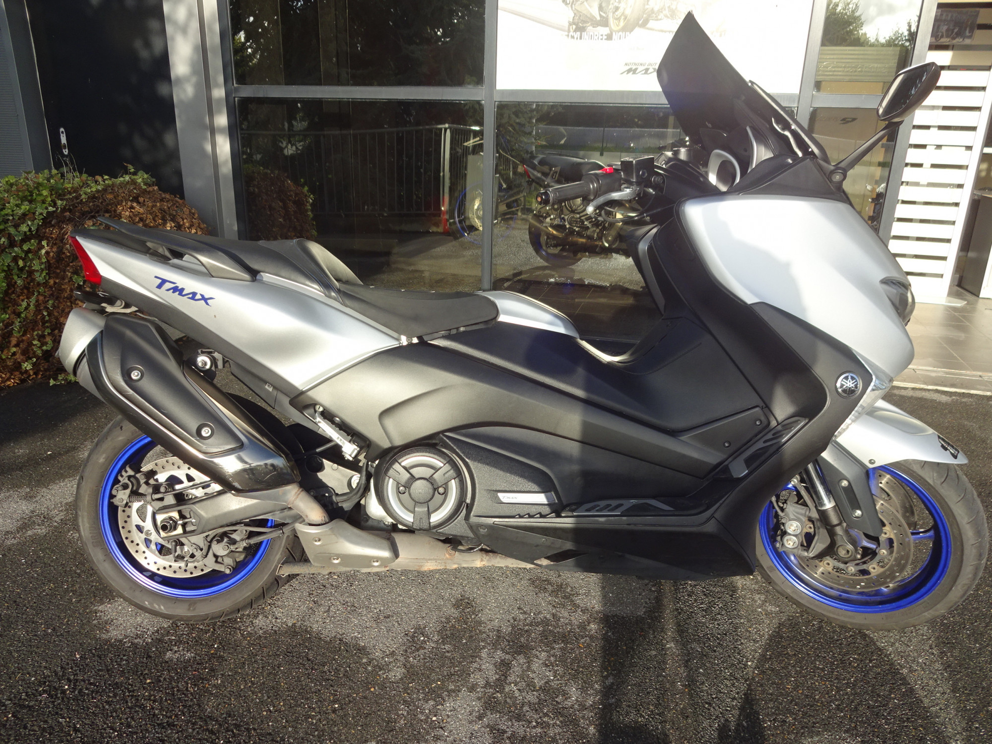 photo de YAMAHA XP T-MAX 530 SX 530 occasion de couleur  en vente à Roissy En France n°3