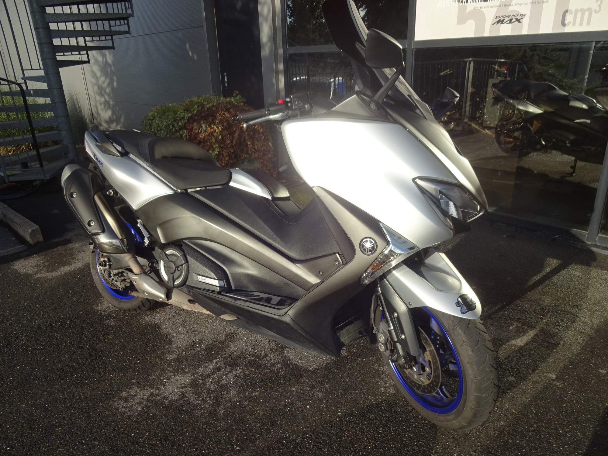 photo de YAMAHA XP T-MAX 530 SX 530 occasion de couleur  en vente à Roissy En France n°2