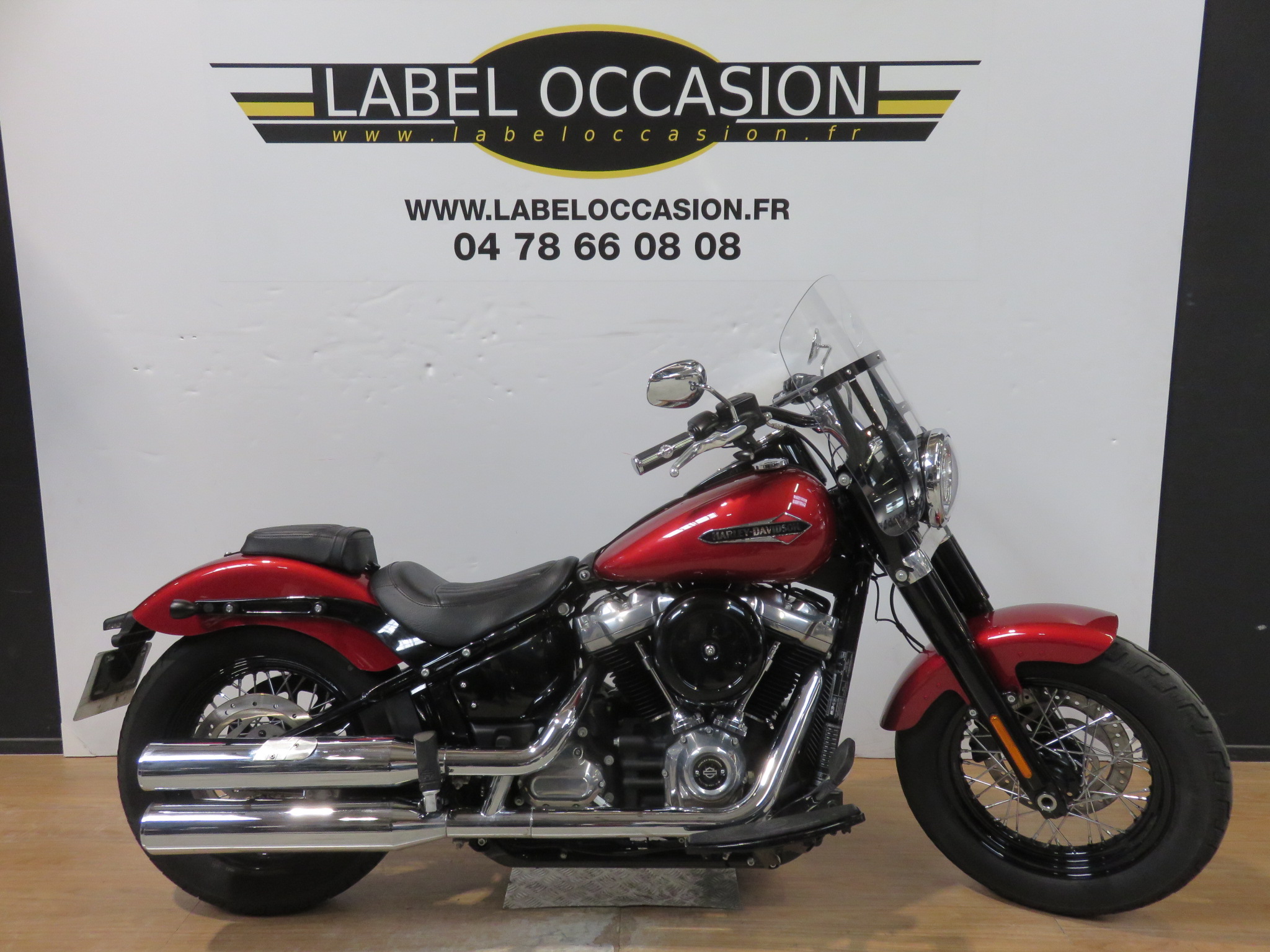 photo de HARLEY DAVIDSON SOFTAIL SLIM 1750 occasion de couleur  en vente à Limonest n°2