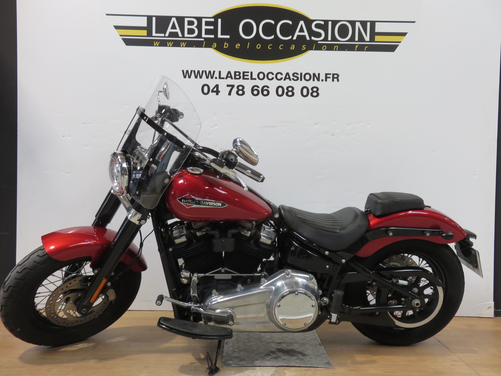 photo de HARLEY DAVIDSON SOFTAIL SLIM 1750 occasion de couleur  en vente à Limonest n°1