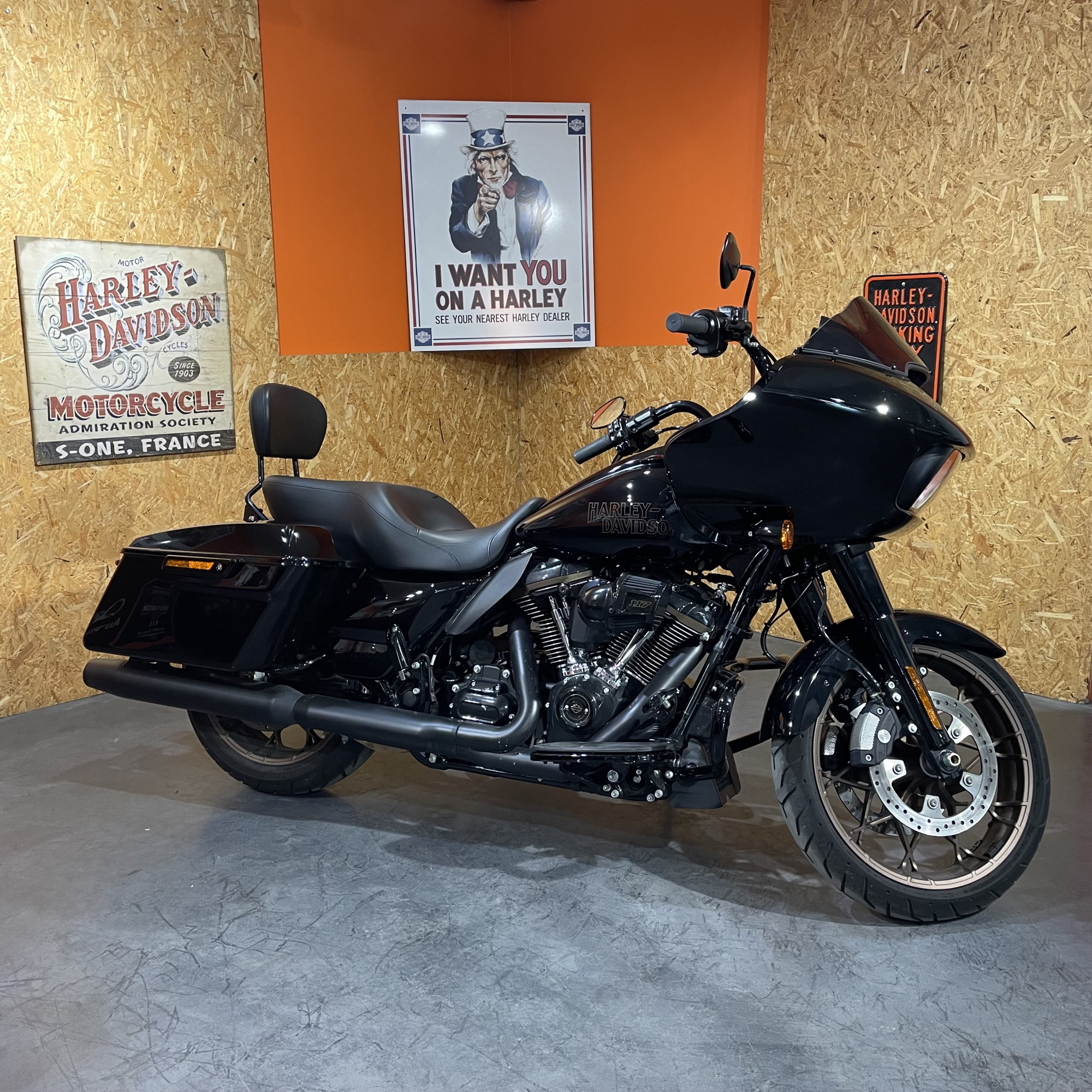 Annonce moto Harley-Davidson TOURING ROAD GLIDE 1923 ST
