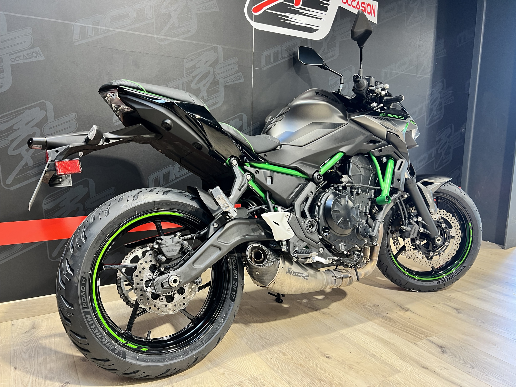 photo de KAWASAKI Z 650 702 occasion de couleur  en vente à Franois n°3