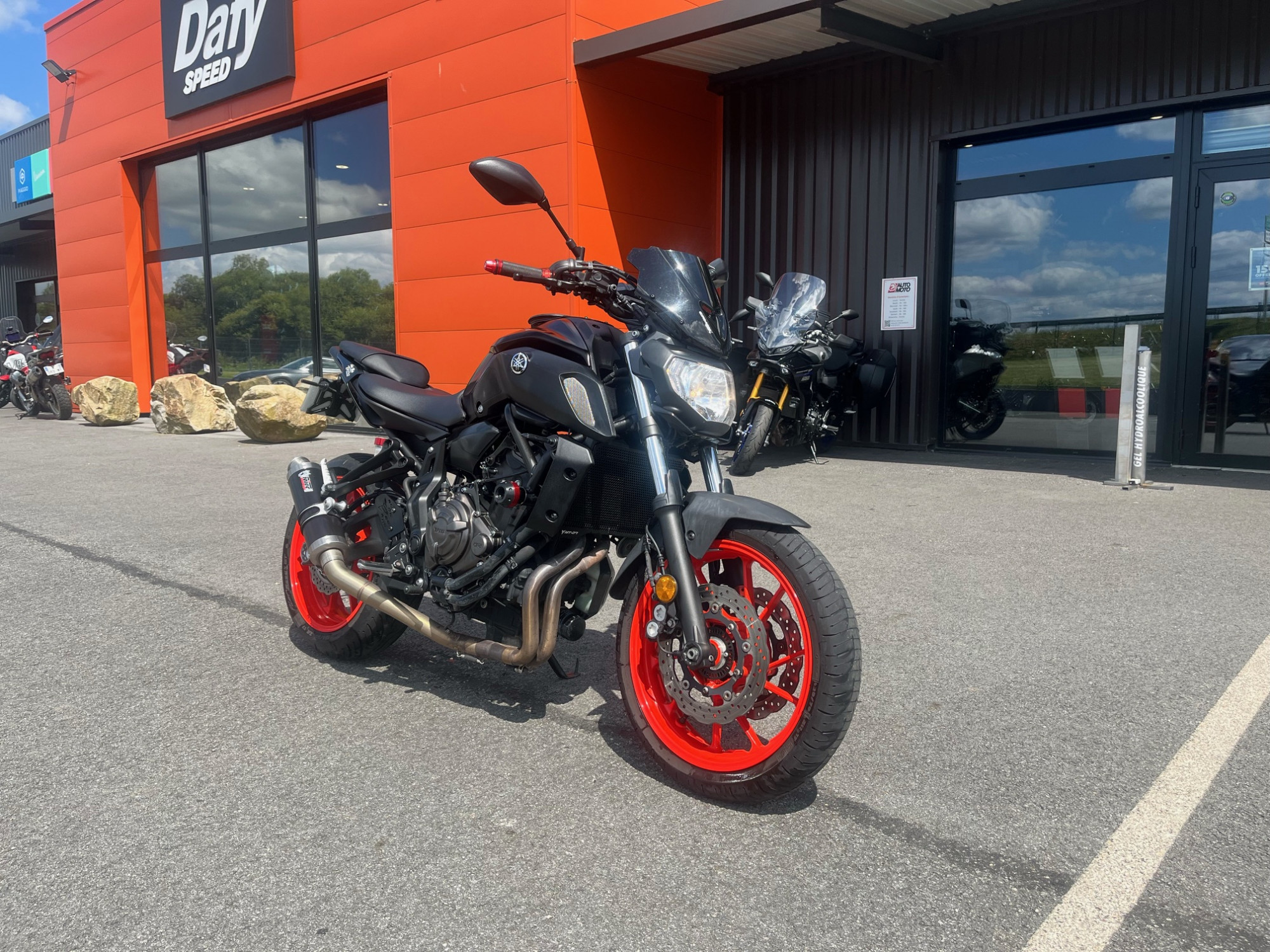 photo de YAMAHA MT-07 689 occasion de couleur  en vente à St Thuriau n°2