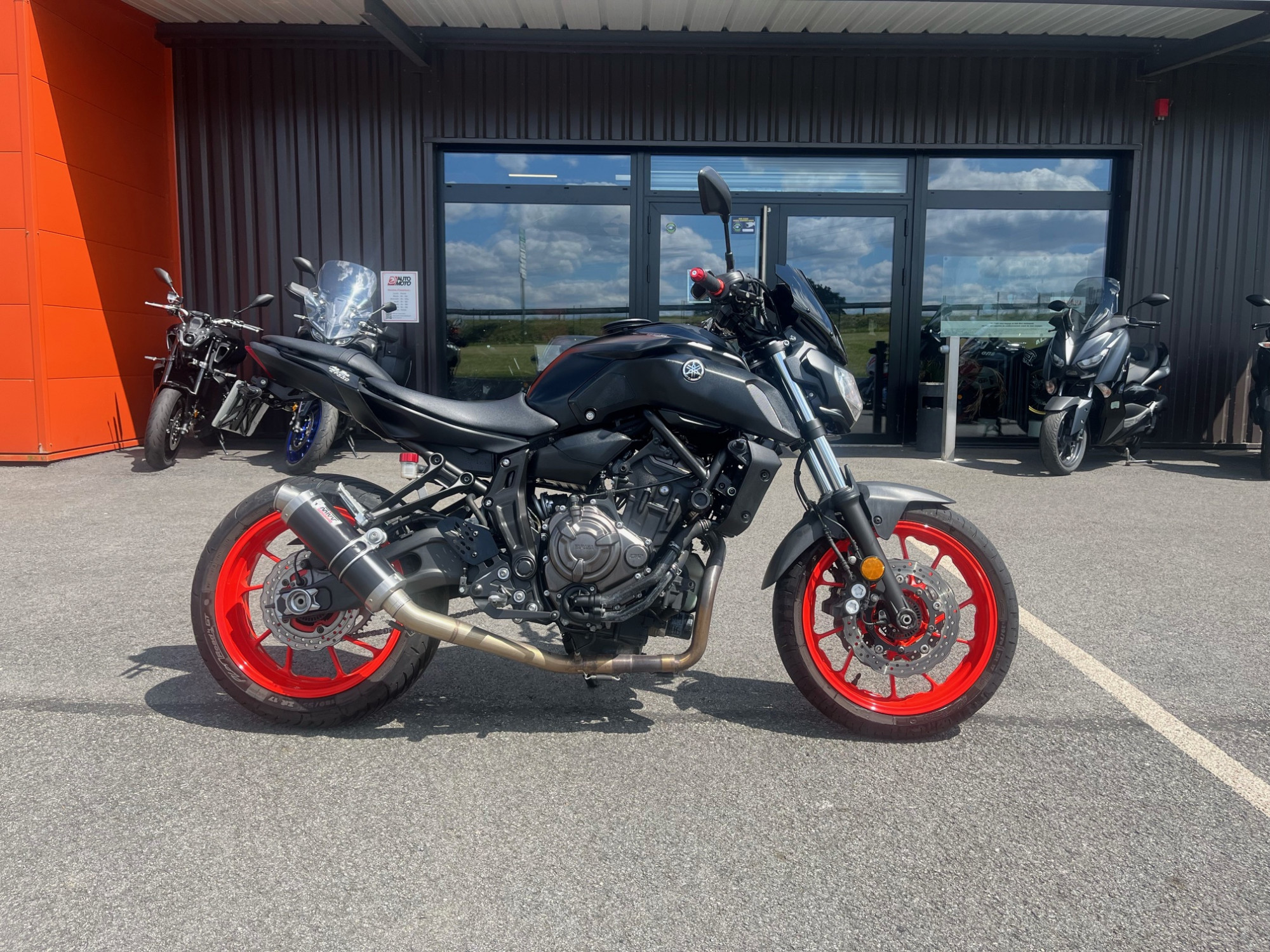 photo de YAMAHA MT-07 689 occasion de couleur  en vente à St Thuriau n°3