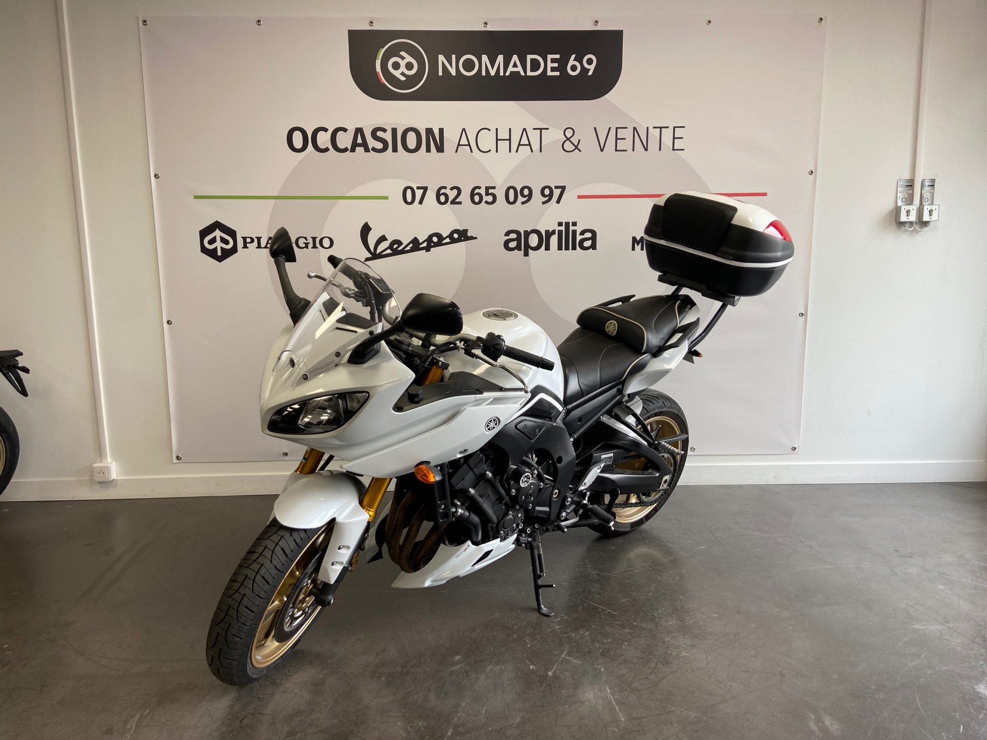 photo de YAMAHA FZ8 S 800 occasion de couleur  en vente à Brignais n°3