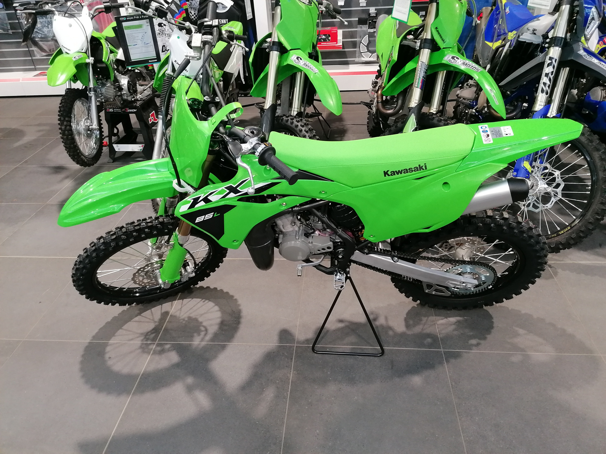 photo de KAWASAKI KX 85 L 84 occasion de couleur  en vente à Marmande n°1