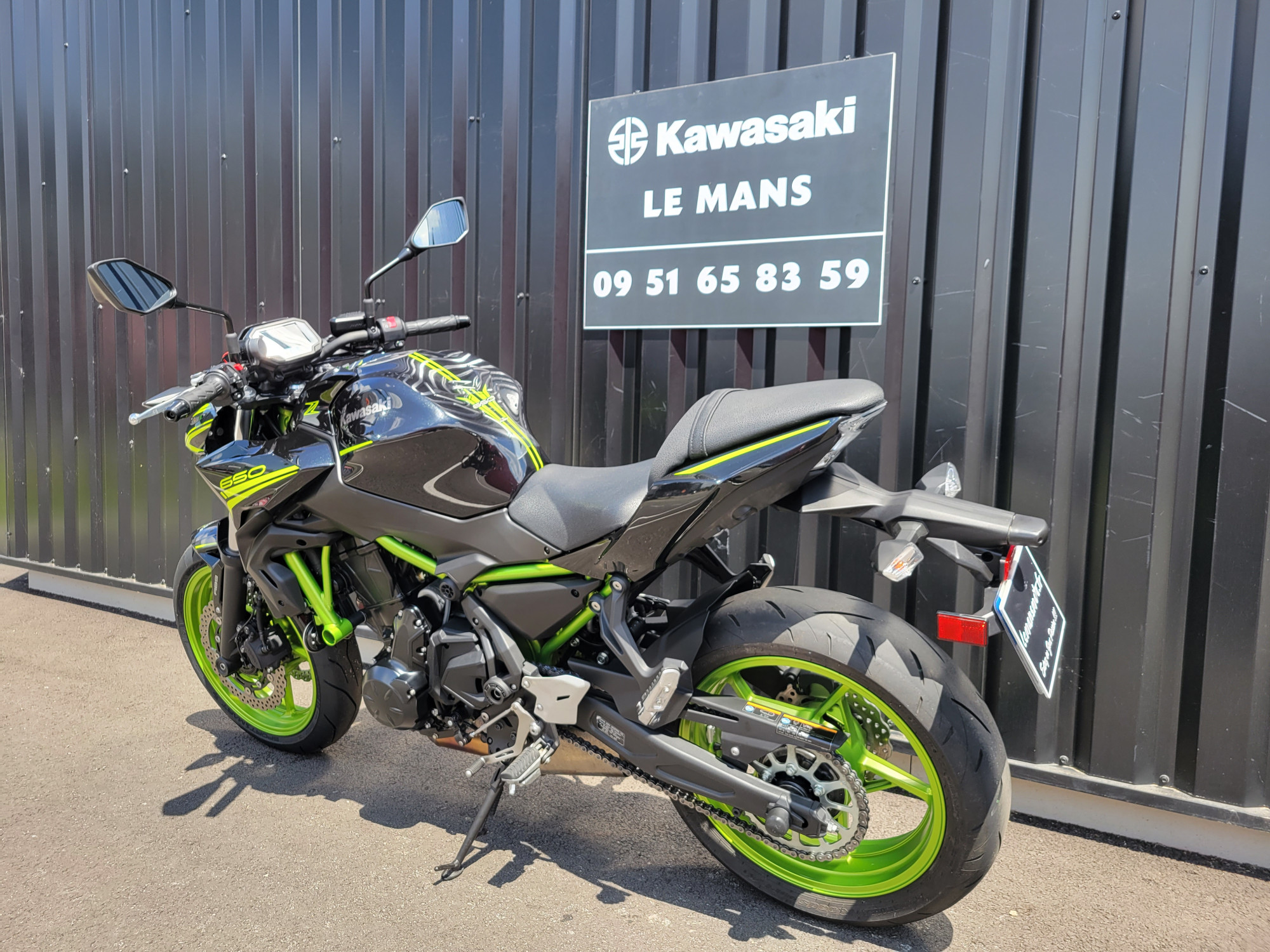 photo de KAWASAKI Z 650 SE 650 occasion de couleur  en vente à Ruaudin n°3