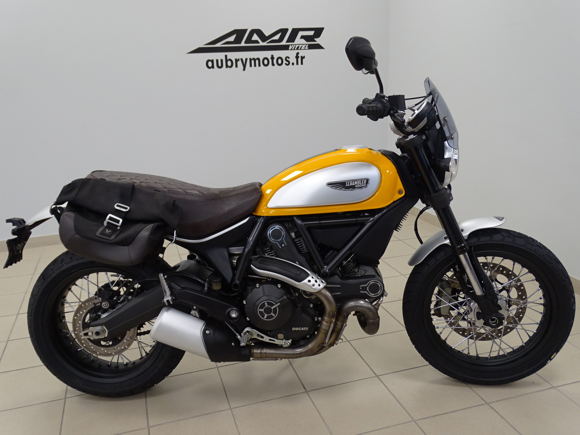 photo de DUCATI SCRAMBLER 800 ICON 800 occasion de couleur  en vente à Vittel n°2