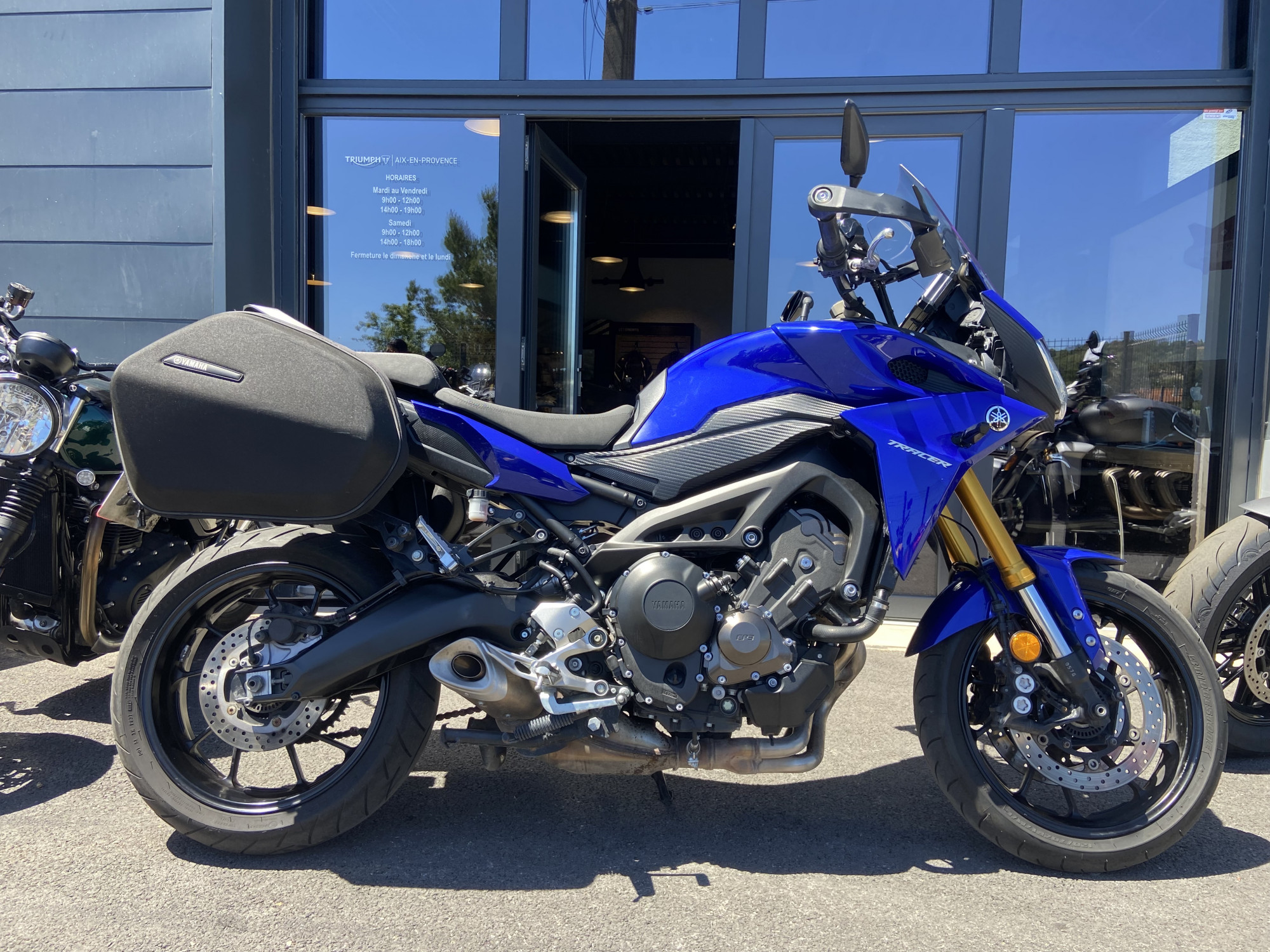 photo de YAMAHA TRACER 900 900 occasion de couleur  en vente à Septemes Les Vallons n°3