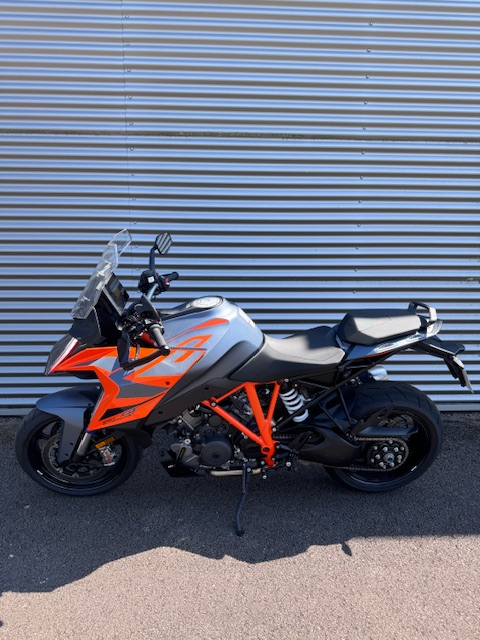 photo de KTM 1290 SUPER DUKE GT 1290 occasion de couleur  en vente à Chalon Sur Saone n°2