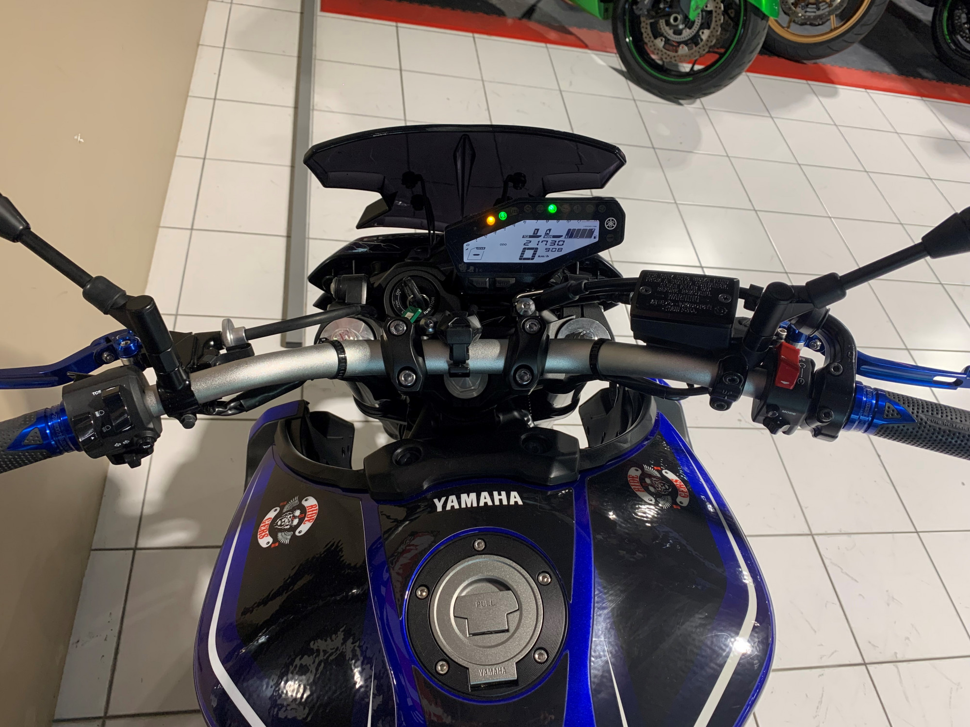 photo de YAMAHA MT-09 850 occasion de couleur  en vente à Toulouse n°2