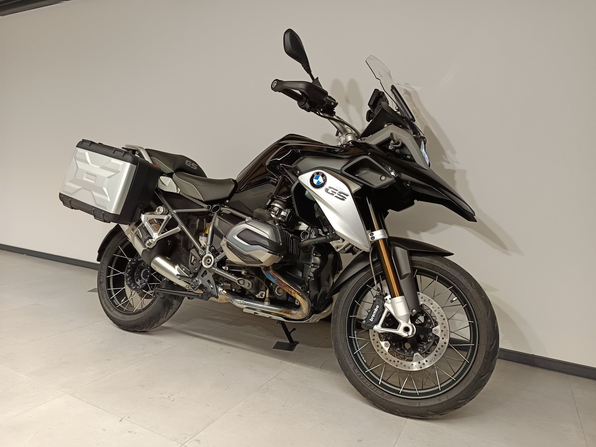 photo de BMW R 1200 1200 occasion de couleur  en vente à Cabestany n°2