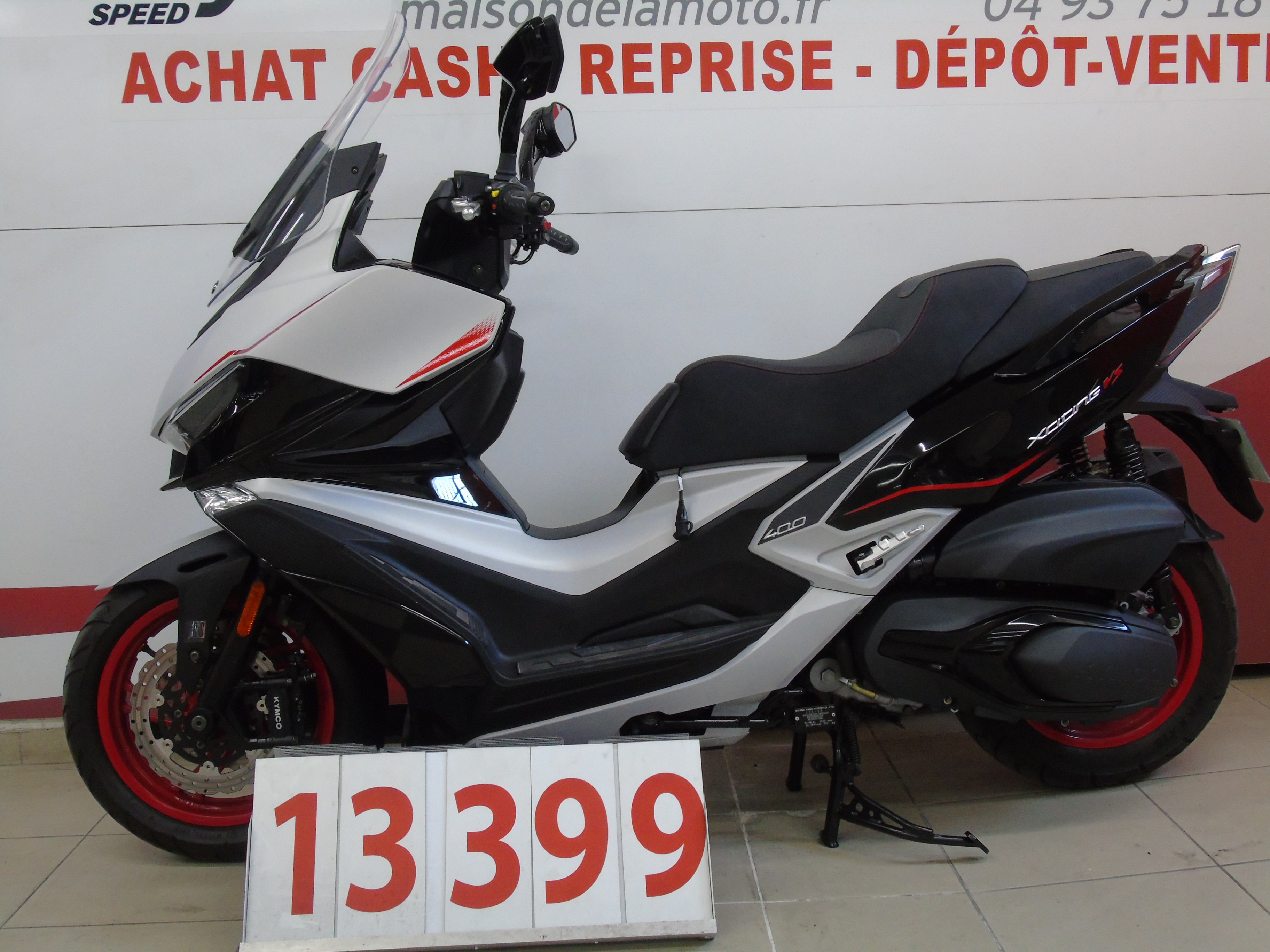 photo de KYMCO X-CITING 400 VS TCS SE 400 occasion de couleur  en vente   Mougins