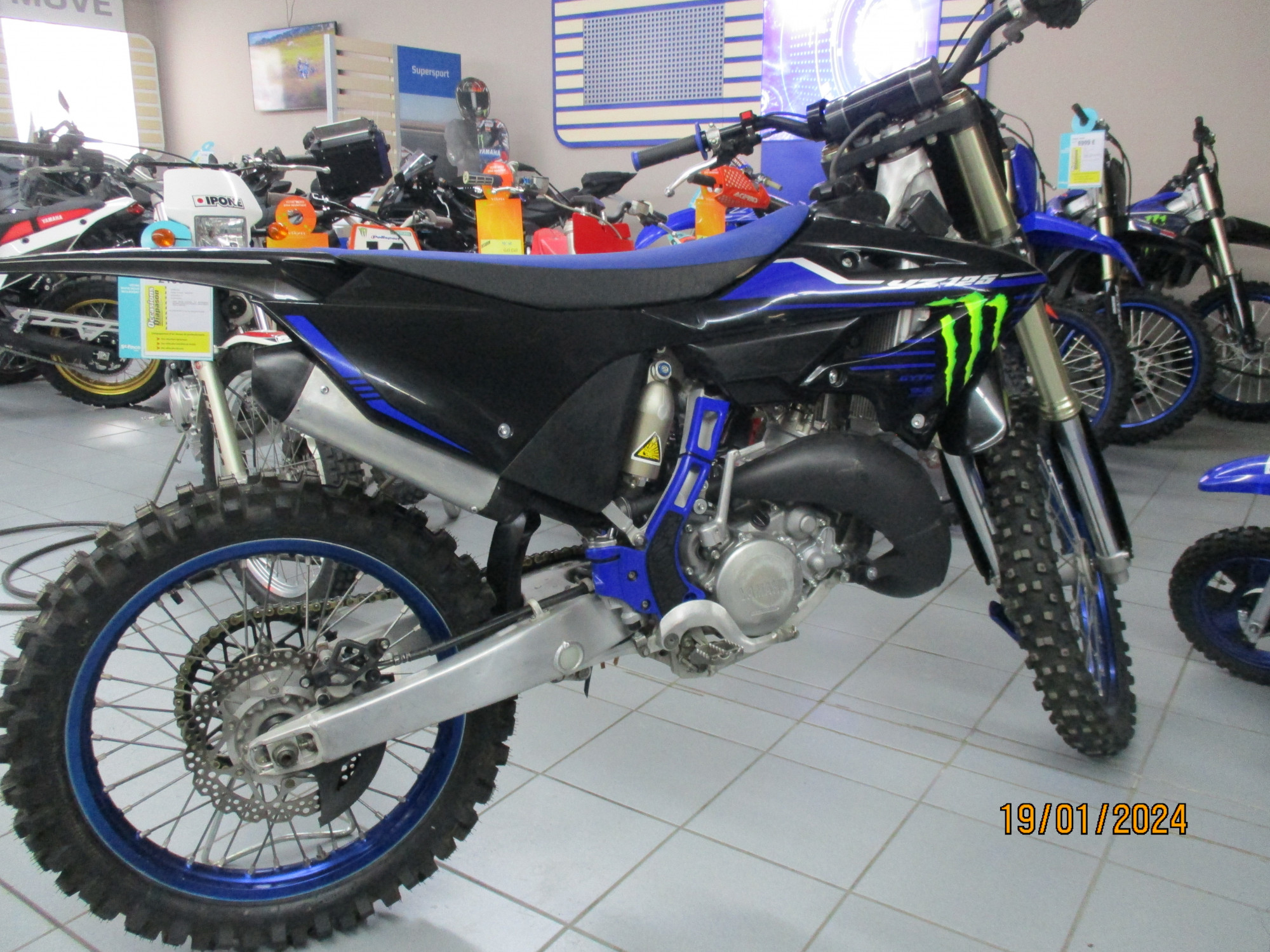 photo de YAMAHA YZ125 MONSTER ENERGY 125 occasion de couleur  en vente à Soissons n°2