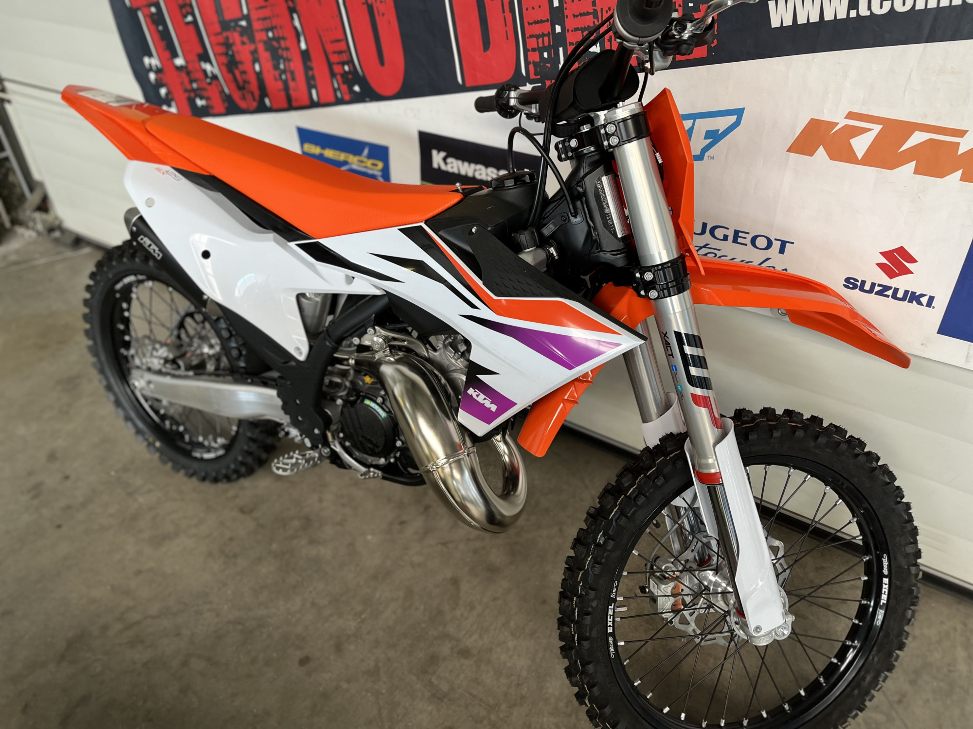 photo de KTM 125 SX 125 occasion de couleur  en vente à St Germain Laprade n°3