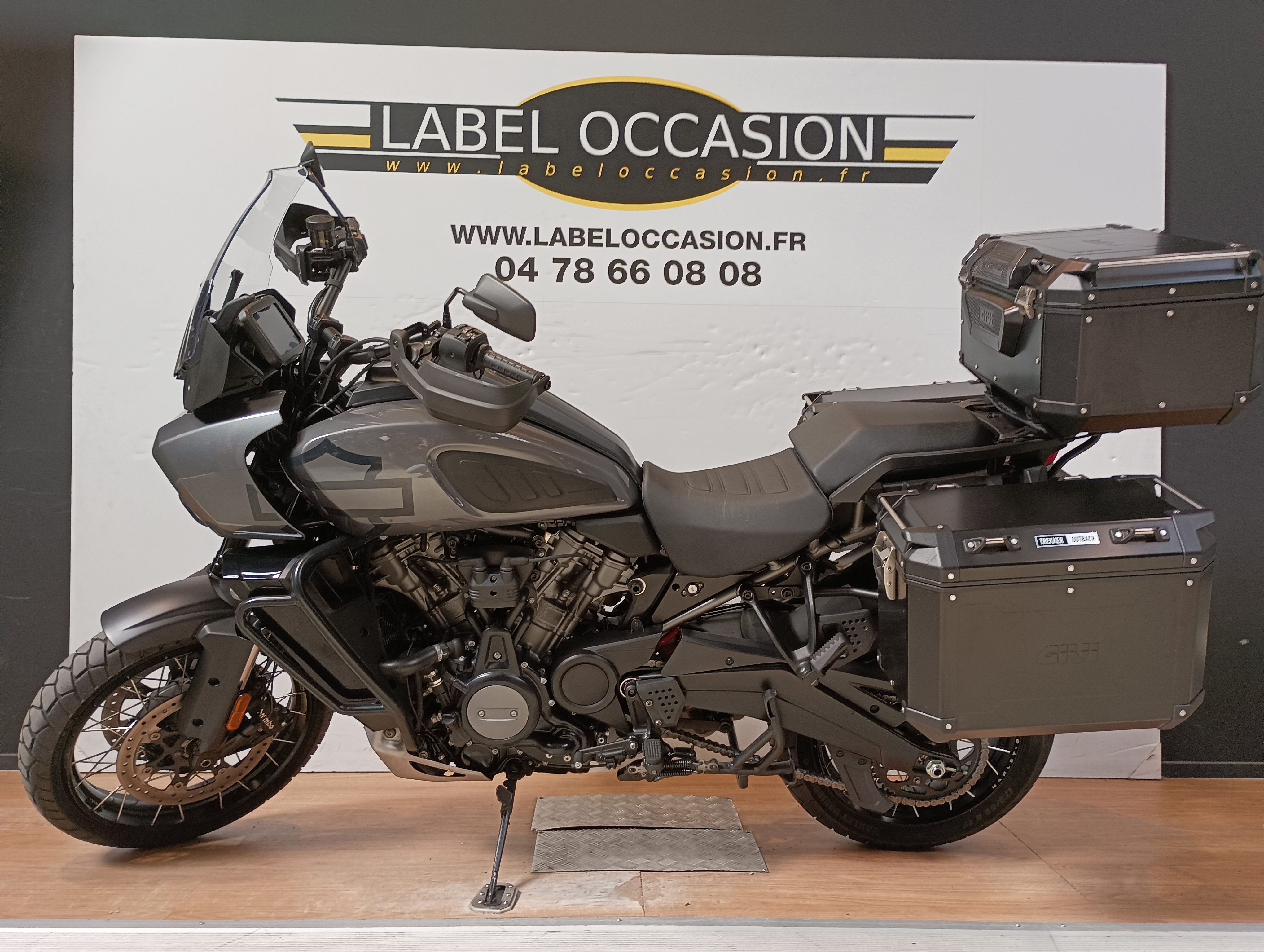 photo de HARLEY DAVIDSON PAN AMERICA SPECIAL 1250 occasion de couleur  en vente   Limonest