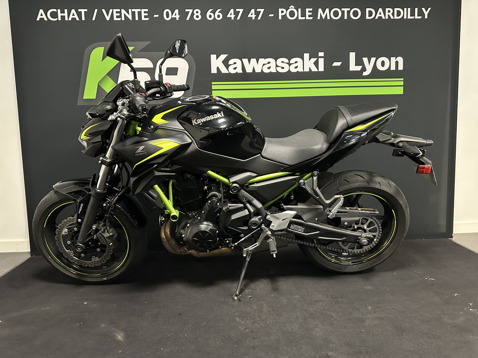 photo de KAWASAKI Z 650 SE 650 occasion de couleur  en vente à Dardilly n°2