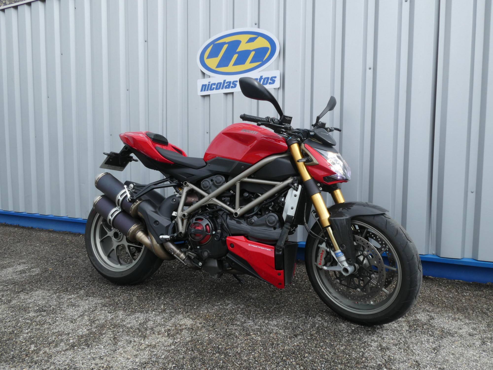 photo de DUCATI 1098 STREET FIGHTER S 1099 occasion de couleur  en vente à Annonay n°2